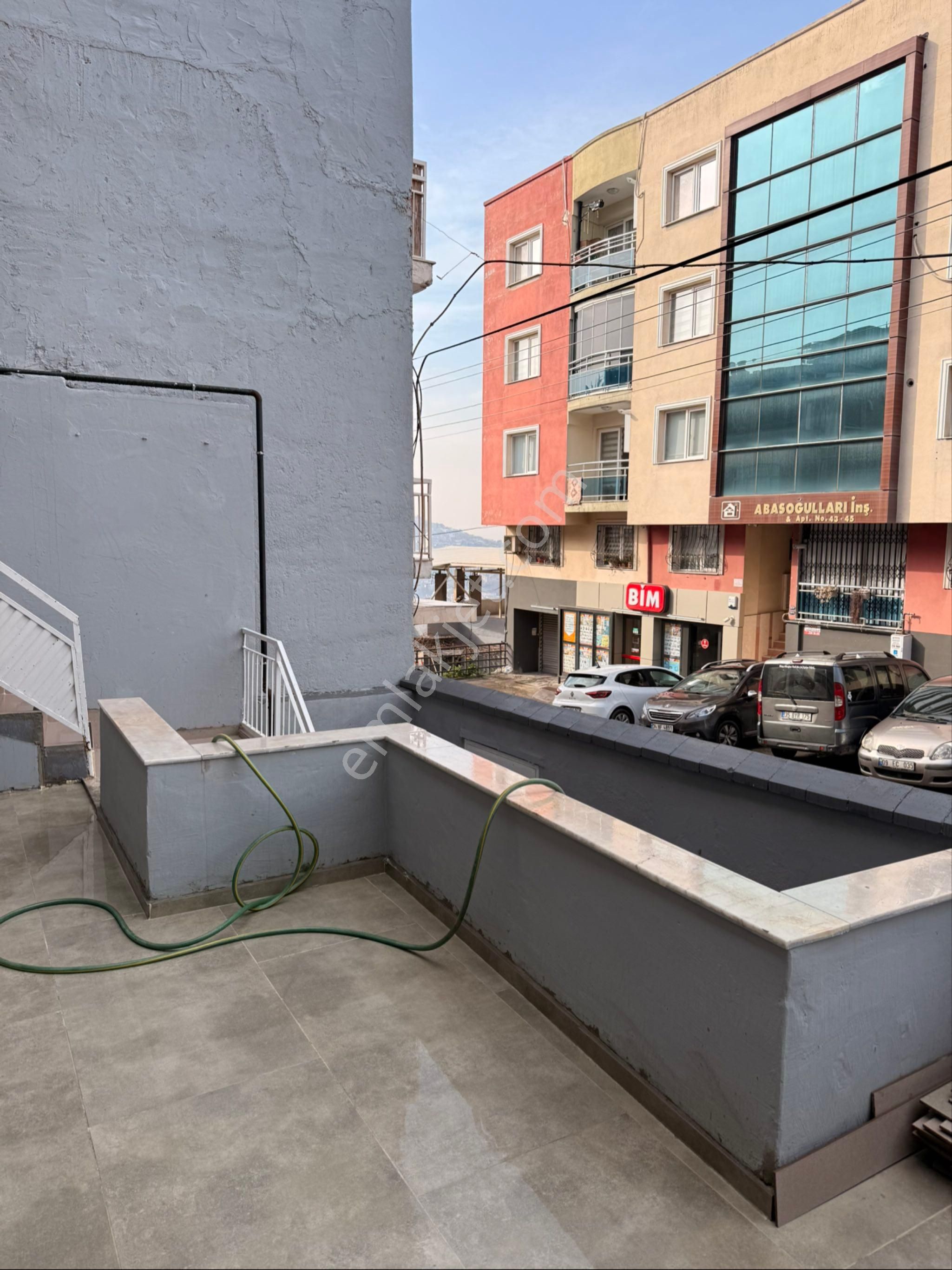 İzmir Merkezi Konum Doğalgazlı Daire - Görsel 15