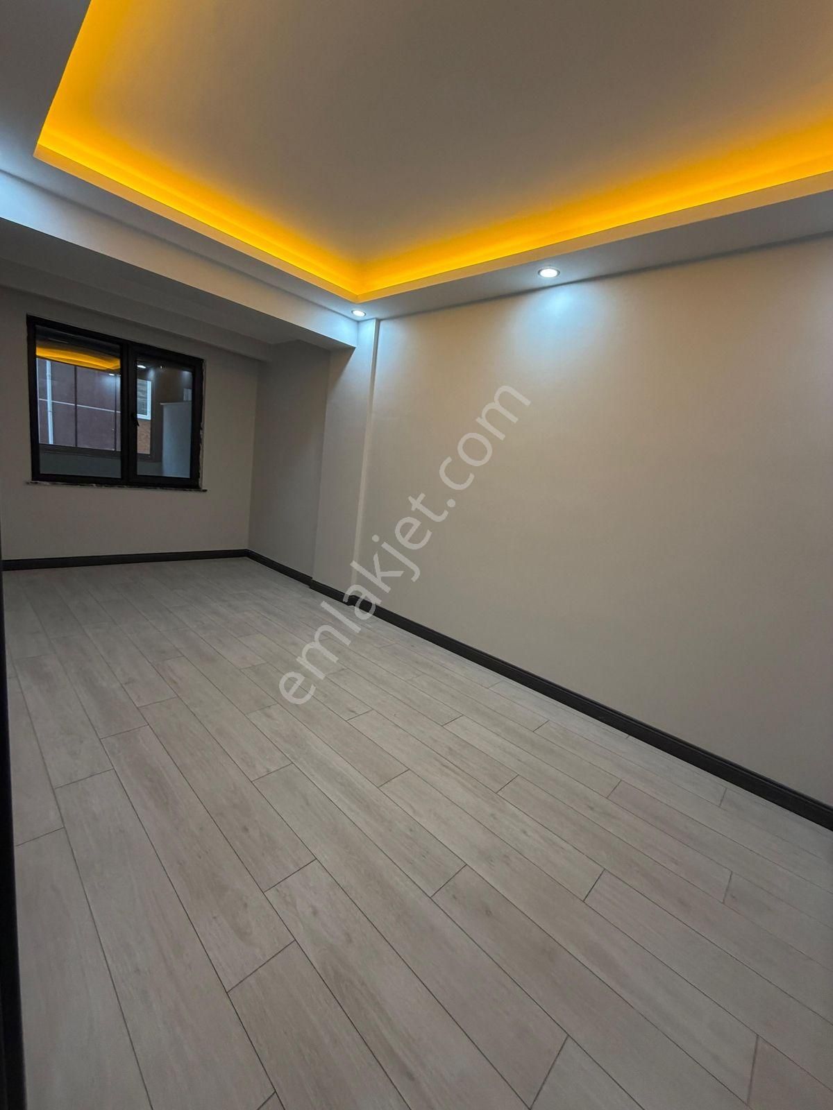 Kapaklı Erbay Caddesine Cephe 3+1 Teraslı 200m2 Lüx 0 Daire - Görsel 7