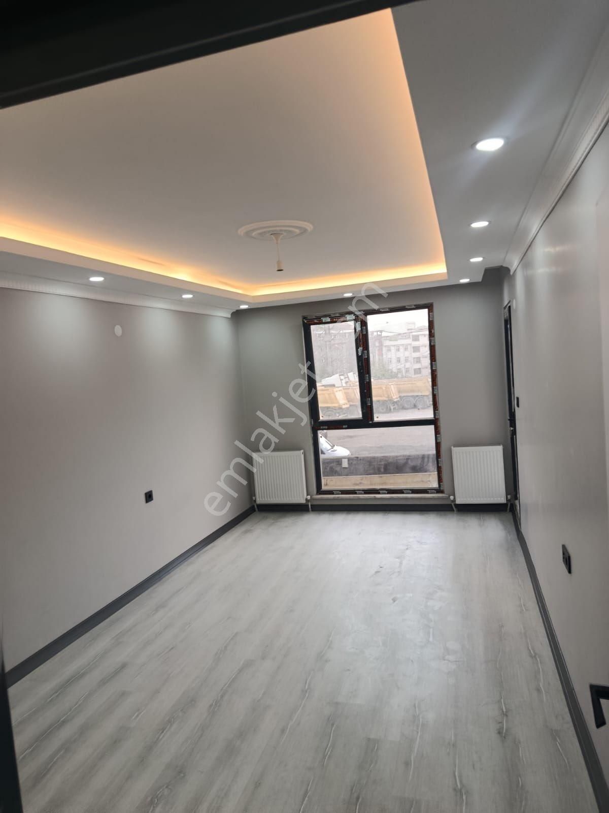 Zafer Yapıdan Satılık Sıfır Ortakat Daire 1.kat 3+1 115m2 Asansörlü Sultangazi Habipler Mahde - Görsel 2