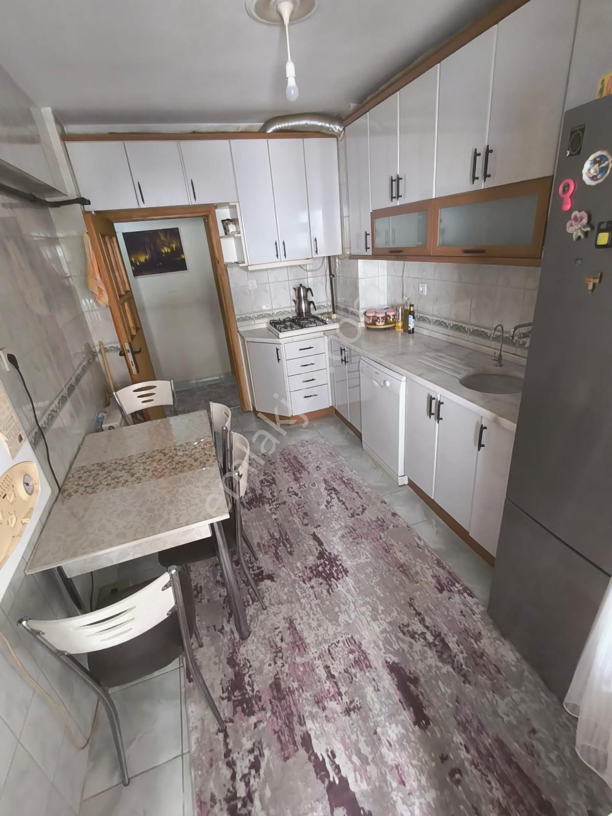 Selçuklu Mah'de 1.ara Katta Bağımsız Yapılı Eşsiz Konumda Fırsat Dairesi