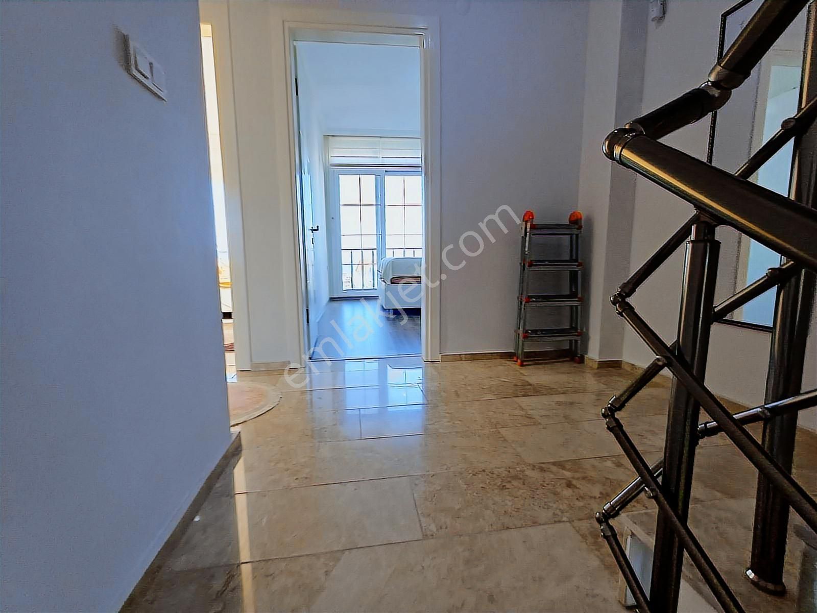 Didim Akbükte 4+1 Tam Müstakil Havuzlu Deniz Manzaralı Villa - Görsel 17