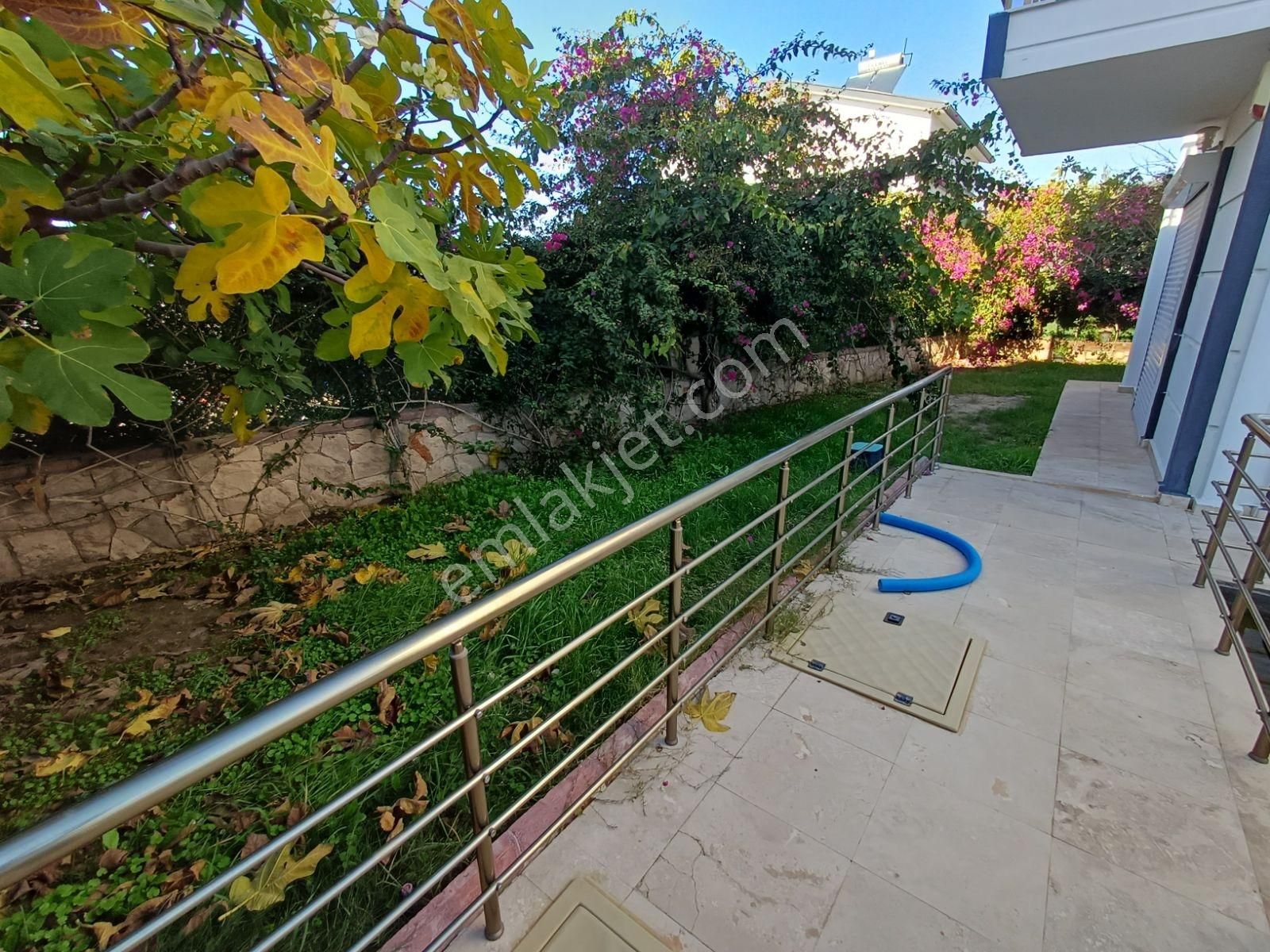 Didim Akbükte 4+1 Tam Müstakil Havuzlu Deniz Manzaralı Villa - Görsel 14