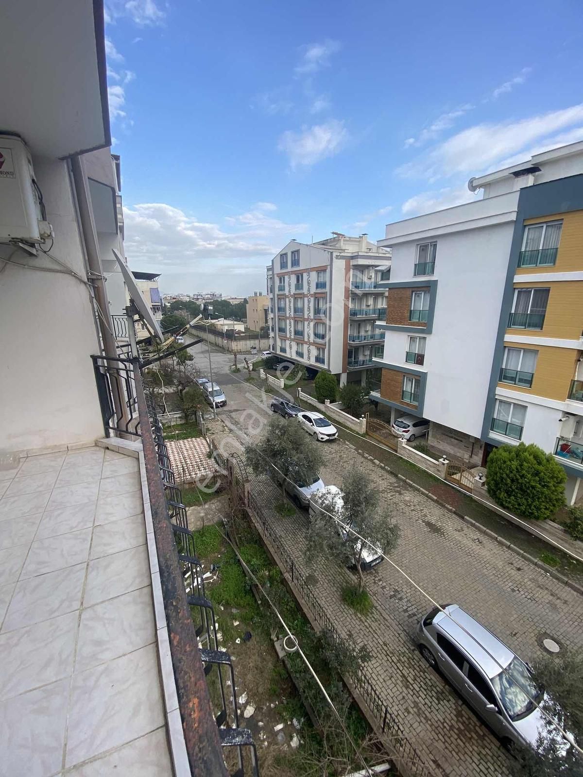 Adnan Menderes Mahallesinde Satılık 3+1 Daire - Görsel 4