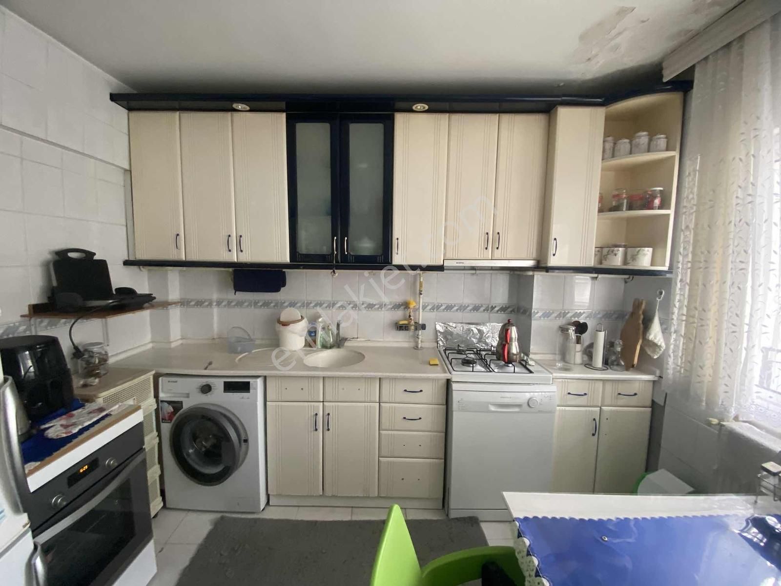 Adnan Menderes Mahallesinde Satılık 3+1 Daire - Görsel 8