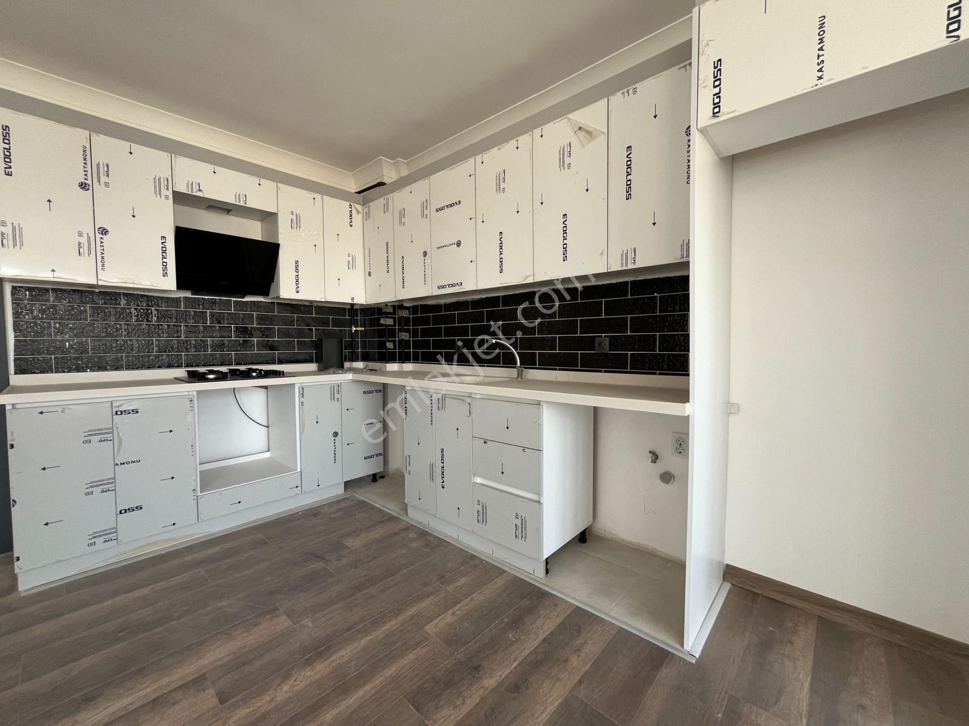 Pursaklar Mehmet Zengin Emlak'tan Fatih Mah. Sıfır Çift Banyolu 1.kat 2+1 Ful Yapılı Daire - Görsel 5