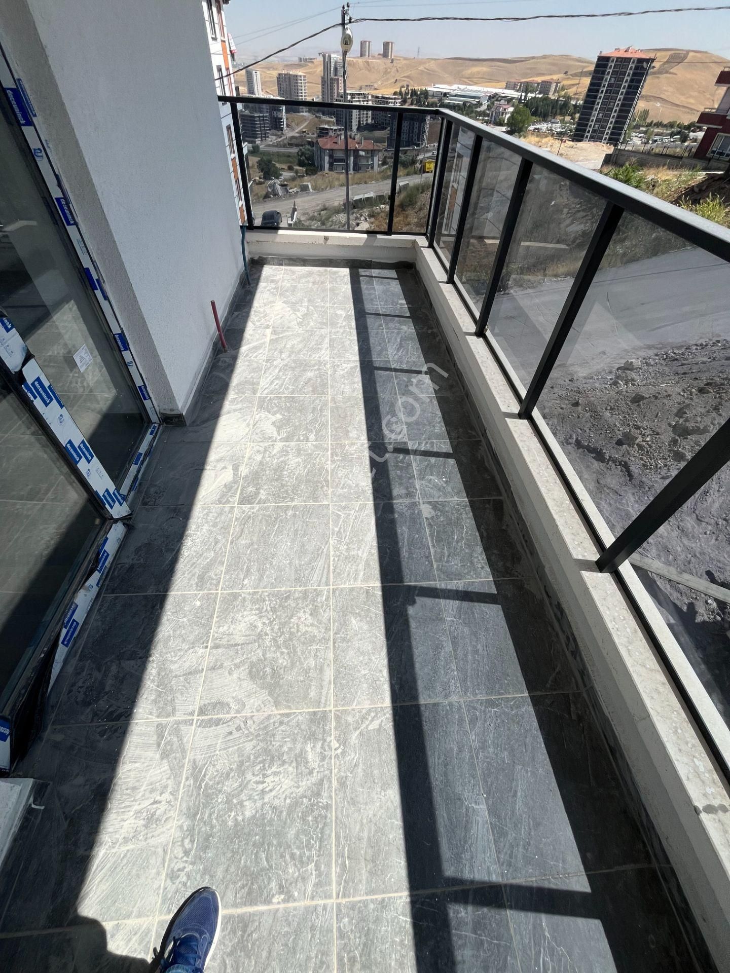 Pursaklar Mehmet Zengin Emlak'tan Fatih Mah. Sıfır Çift Banyolu 1.kat 2+1 Ful Yapılı Daire - Görsel 28