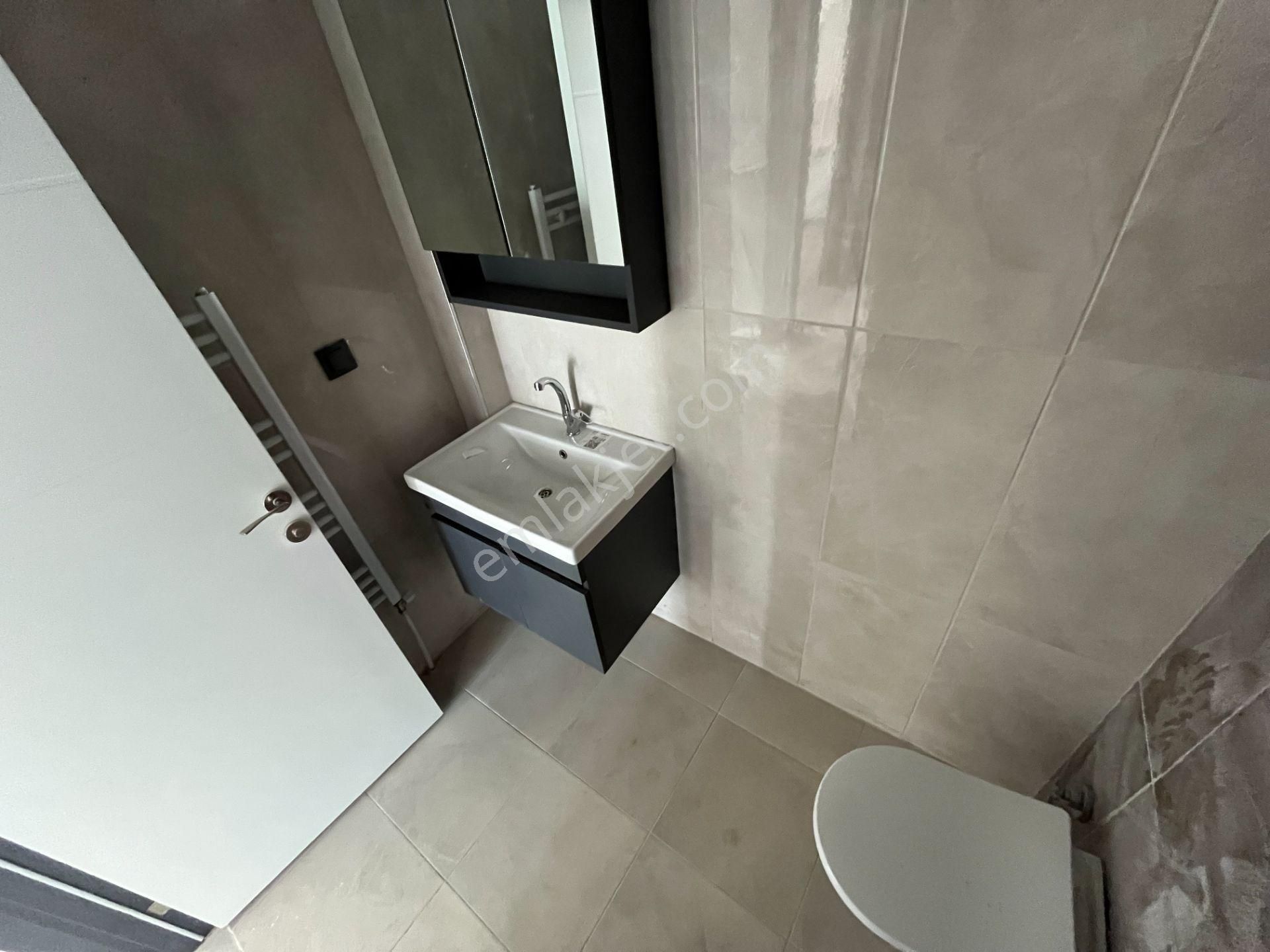 Pursaklar Mehmet Zengin Emlak'tan Fatih Mah. Sıfır Çift Banyolu 1.kat 2+1 Ful Yapılı Daire - Görsel 33