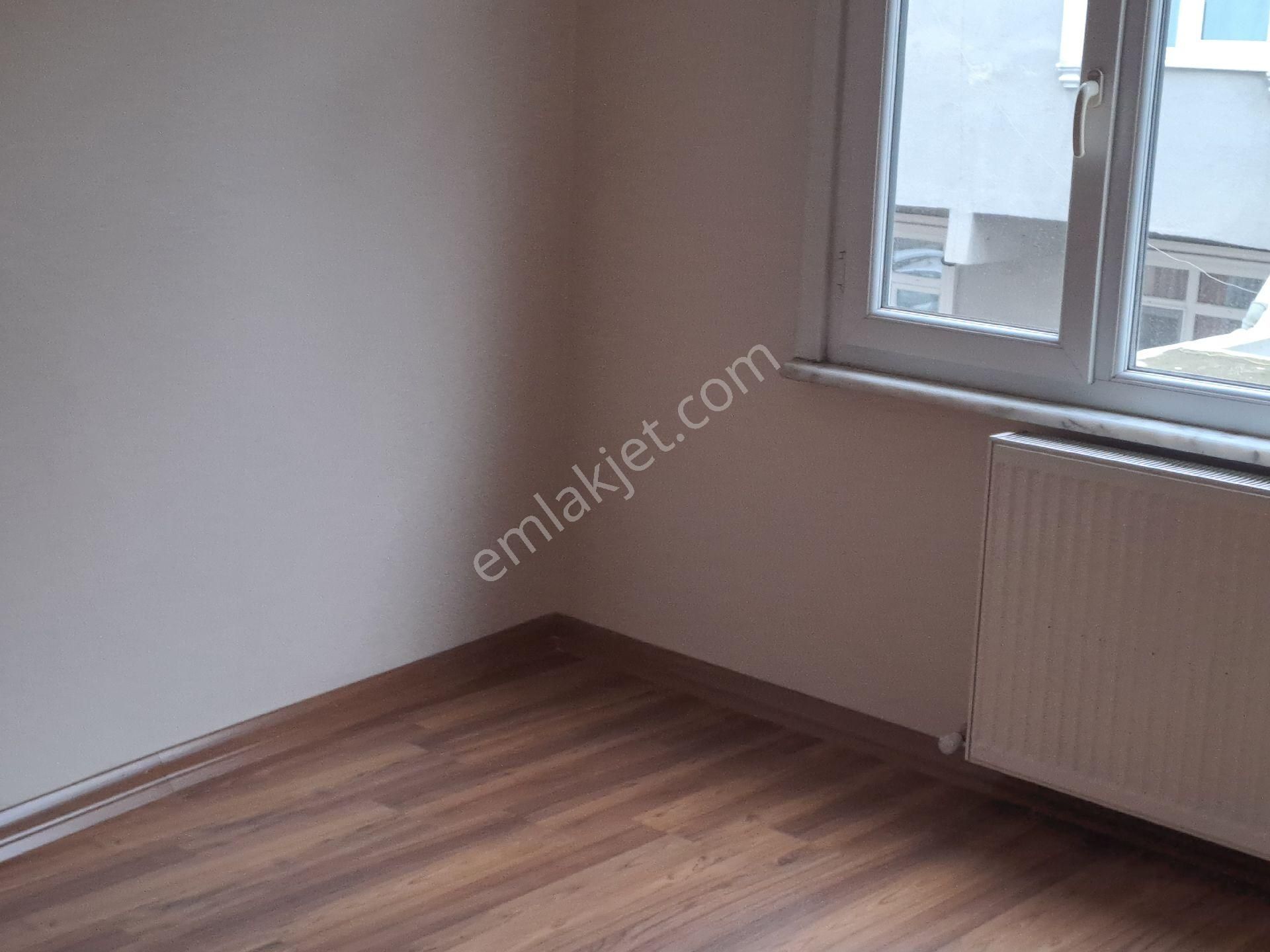 Sarıyer Çayırbaşı Mahallesinde Duraklara Yakın 2+1 - Görsel 6