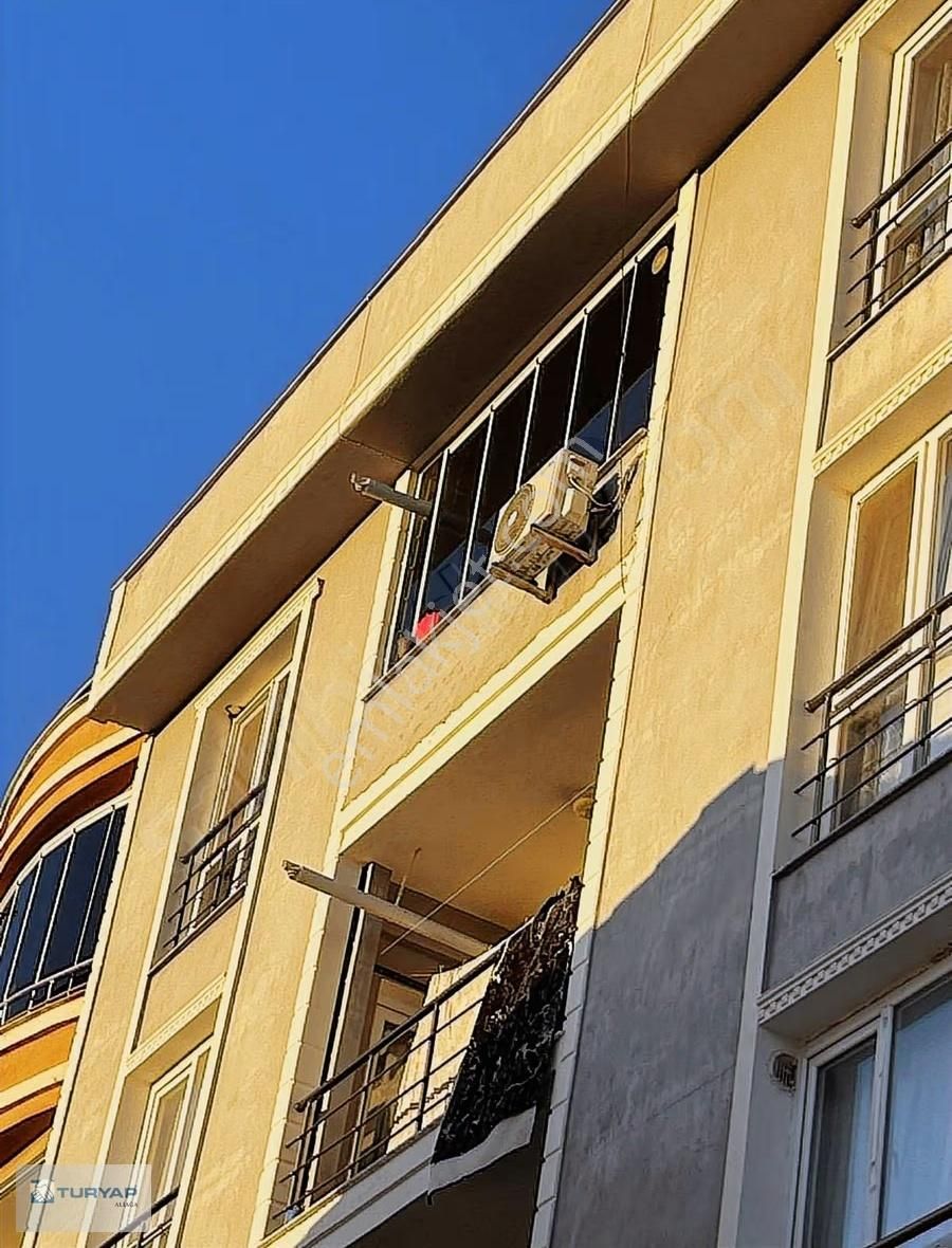 Denize 200 Mt Mesafede Satılık 2+1 Daire