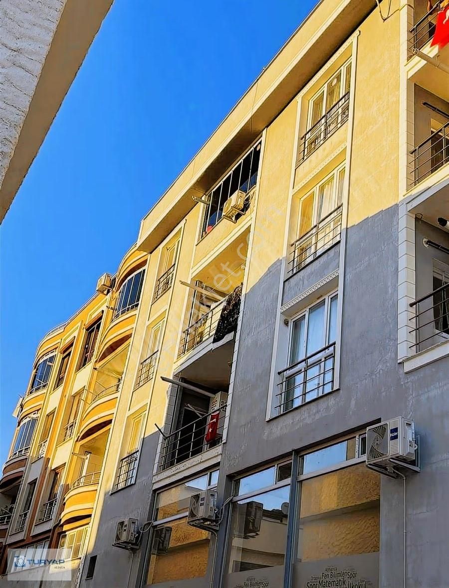 Denize 200 Mt Mesafede Satılık 2+1 Daire - Görsel 3