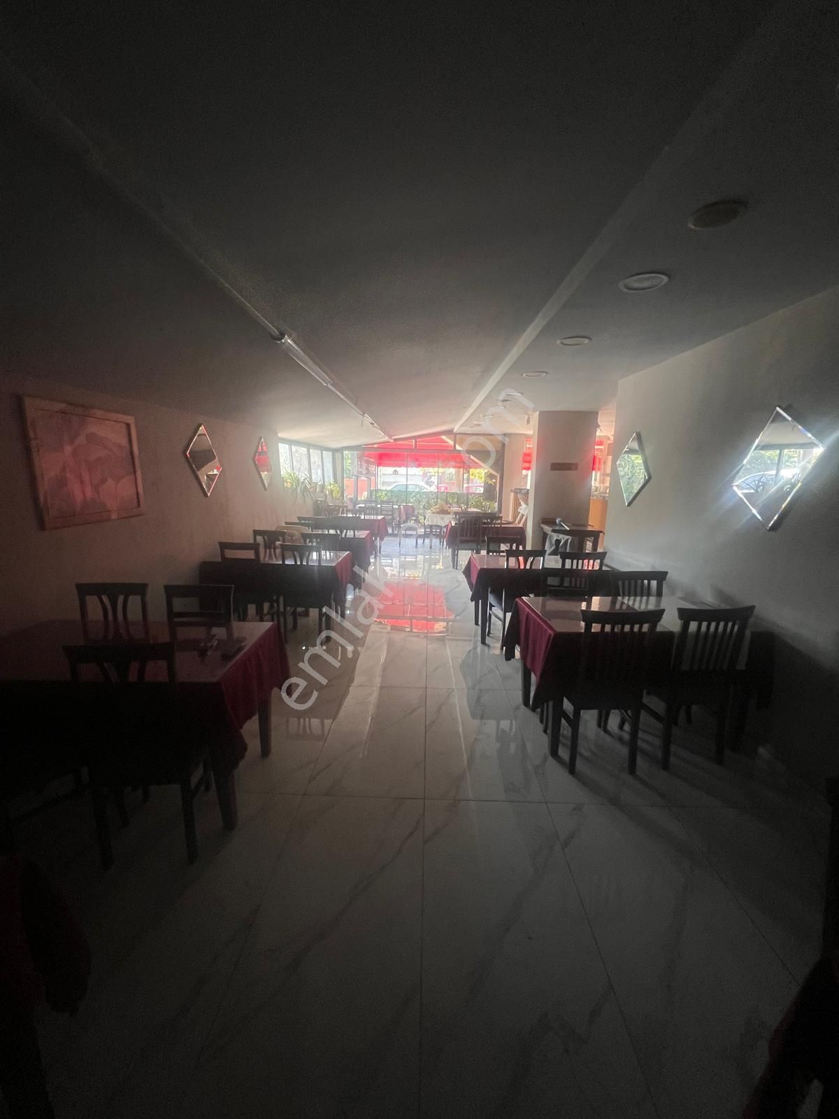 Avcılar Ambarlı Mh Dr Sadık Ahmet Cd Cephe Satılık Dükkan - Görsel 7