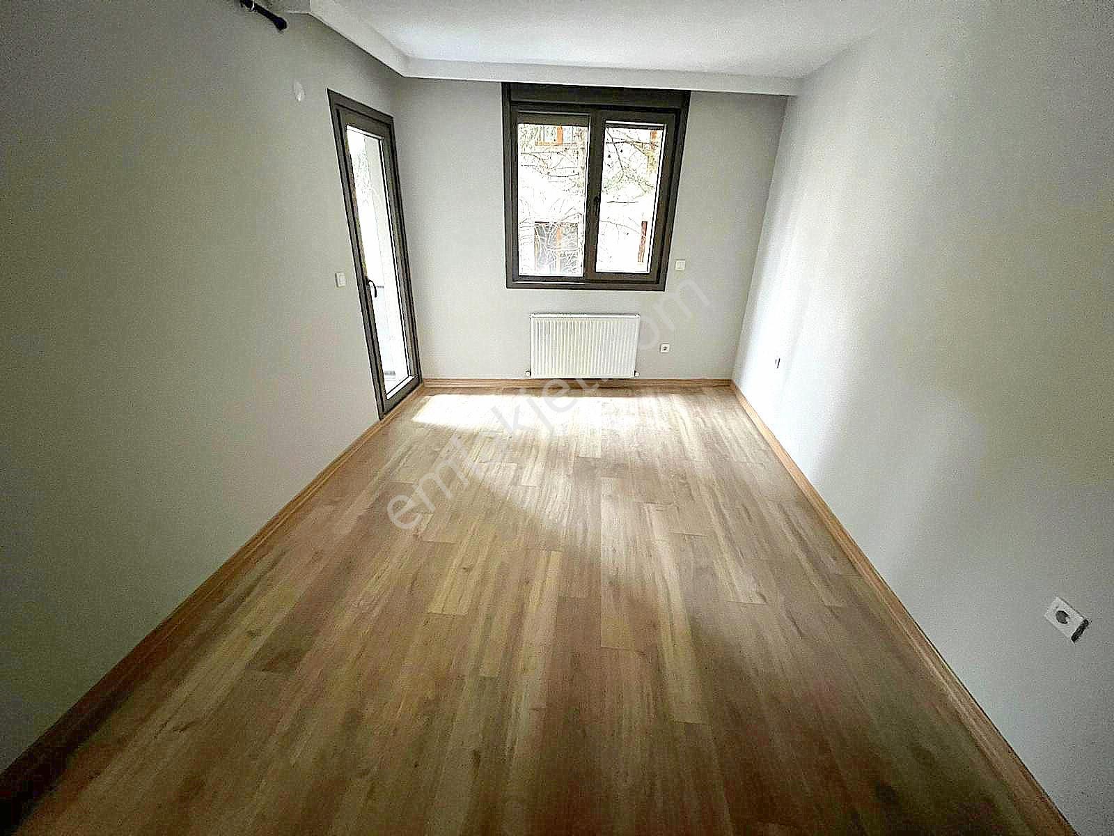 ▃birikim▃küçükyalı'da Ulaşıma Yakın Ara Katta Ön Cephe Sıfır 2+1 - Görsel 8