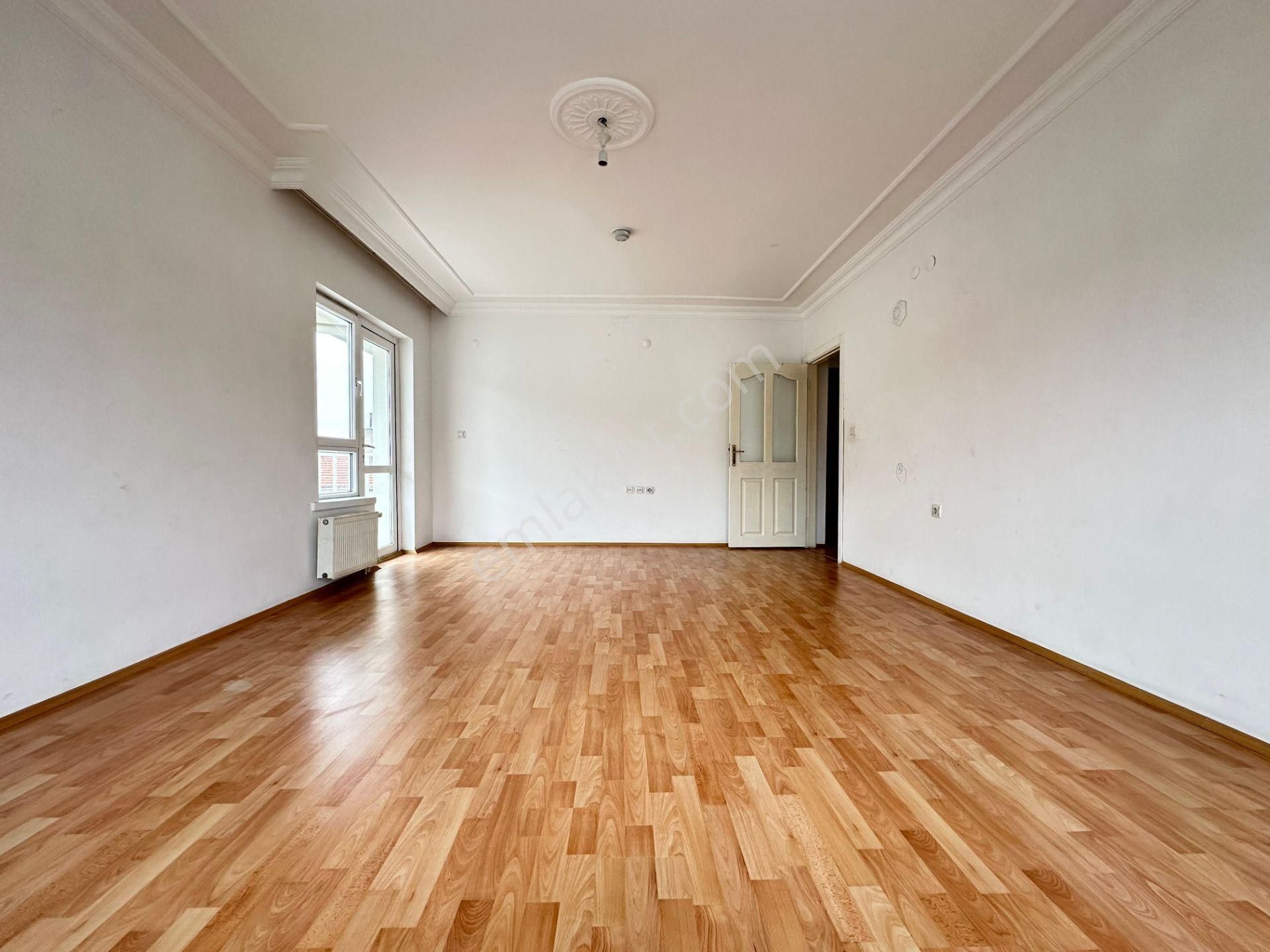 Pursaklar Mehmet Zengin Emlak'tan Fatih Mah. 3.kat 7+1 3 Banyolu Dubleks Daire - Görsel 11