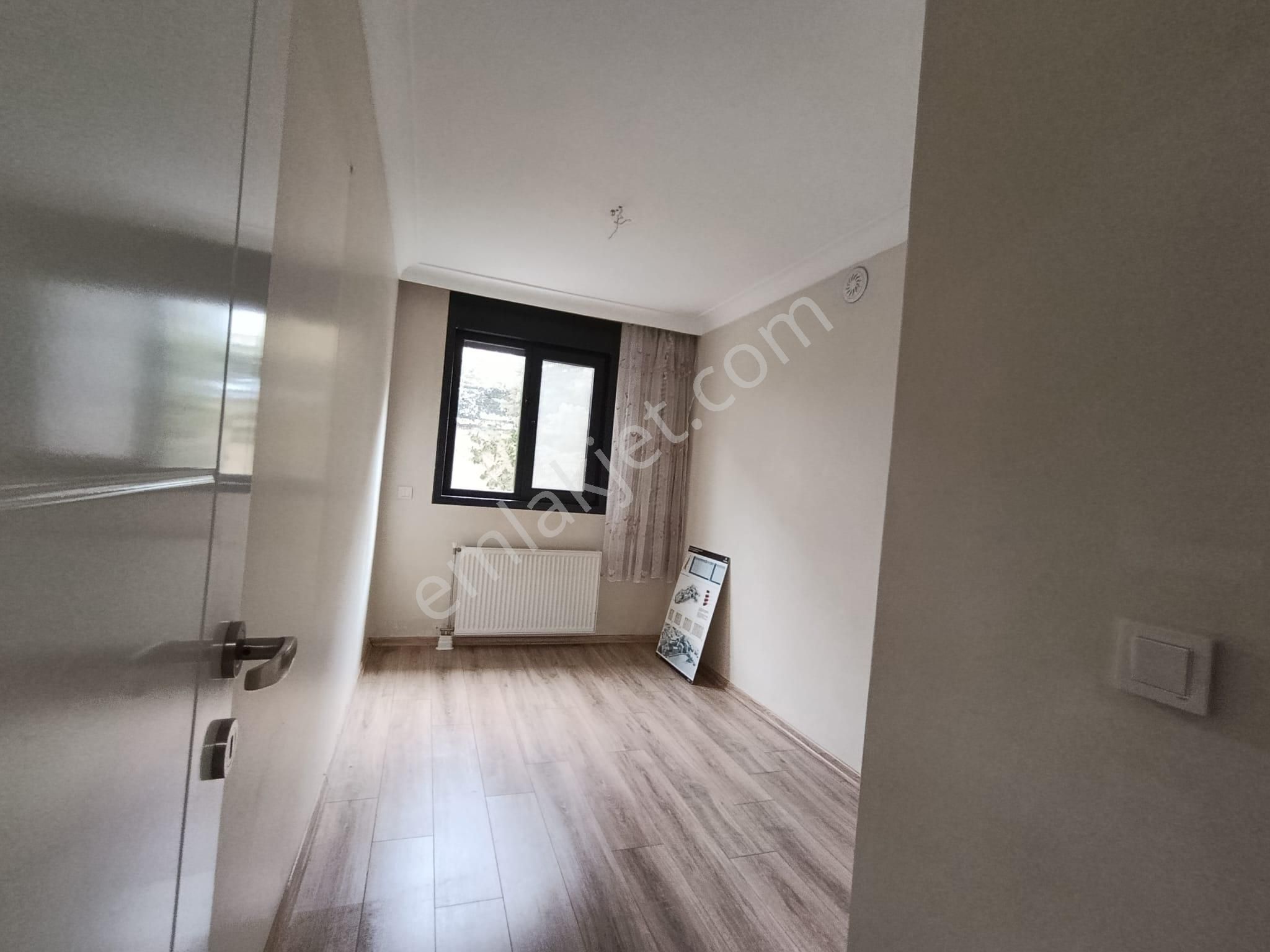 Bahçelievler Bahçeli Konakları 2+1 Bahçe Katı Kiralık - Görsel 11