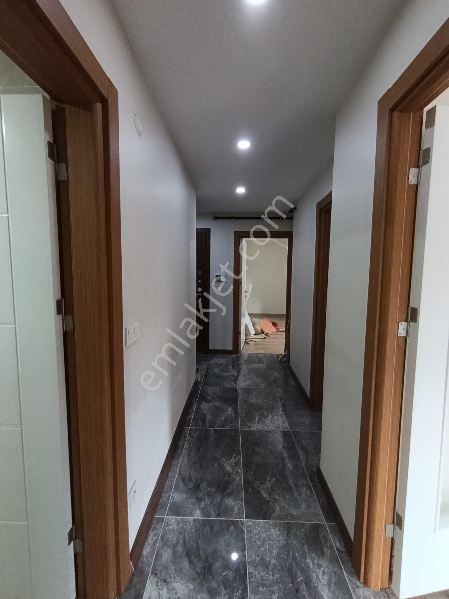 Bahçelievler Bahçeli Konakları 2+1 Bahçe Katı Kiralık - Görsel 21