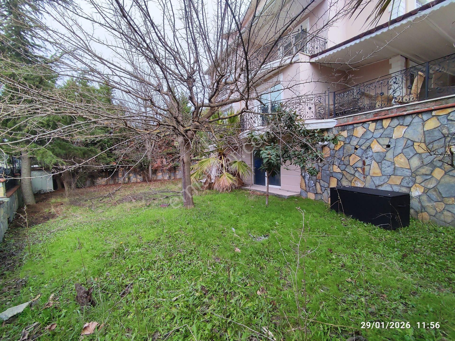 Turyap"deniz Çelik"ten Bahçeli Ortak Havuzlu Müstakil 7+2 Villa - Görsel 10