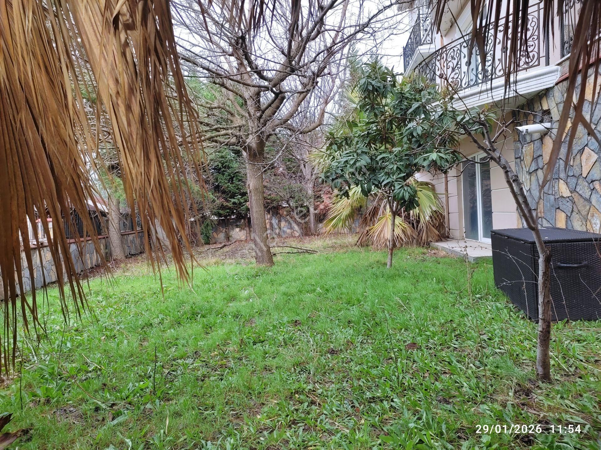 Turyap"deniz Çelik"ten Bahçeli Ortak Havuzlu Müstakil 7+2 Villa - Görsel 16