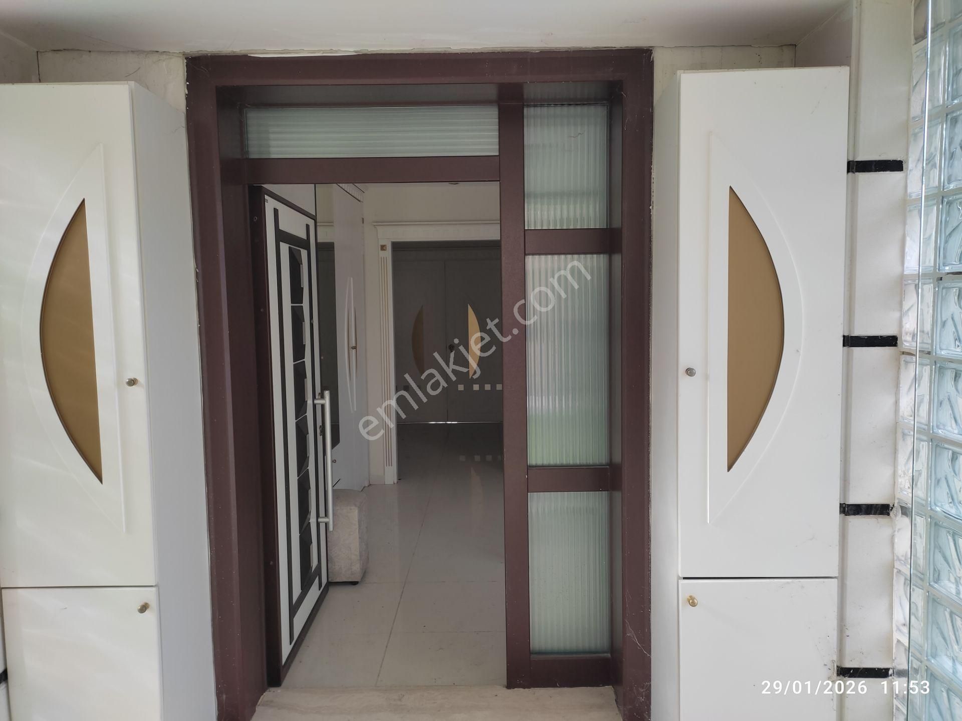 Turyap"deniz Çelik"ten Bahçeli Ortak Havuzlu Müstakil 7+2 Villa - Görsel 17