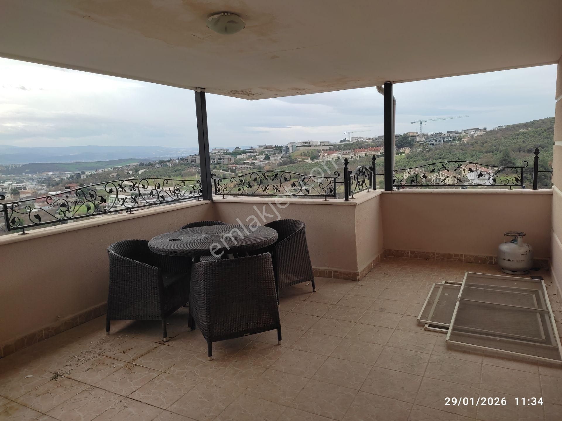 Turyap"deniz Çelik"ten Bahçeli Ortak Havuzlu Müstakil 7+2 Villa - Görsel 19