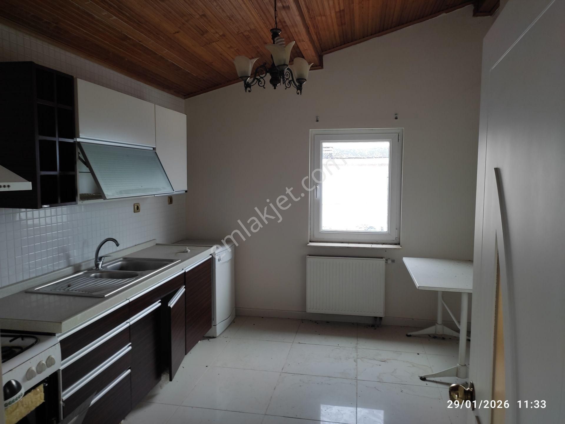 Turyap"deniz Çelik"ten Bahçeli Ortak Havuzlu Müstakil 7+2 Villa - Görsel 21