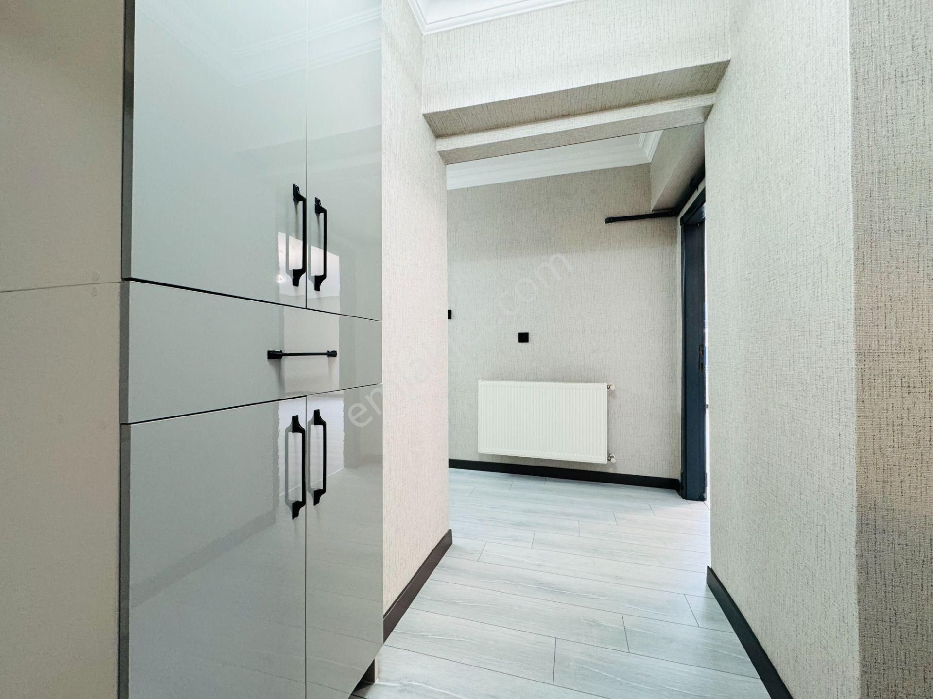 Nam-ak Emlak'tan 130m² Full Yapılı Kilerli Ön Cephe 3+1 Daire - Görsel 29