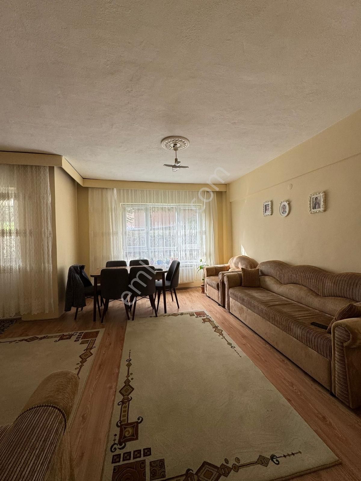 Polat Lıve Emlak'tan Merkezi Konumda 3+1 Daire