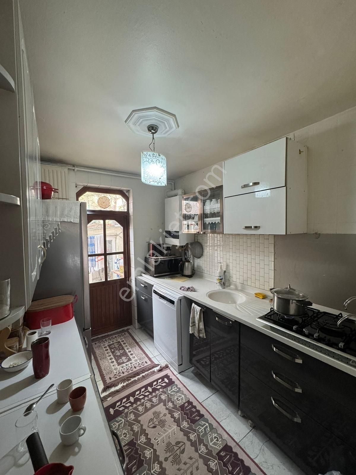 Polat Live Emlaktan Merkezi Konumda 2 Katlı 3+1 Müstakil - Görsel 5