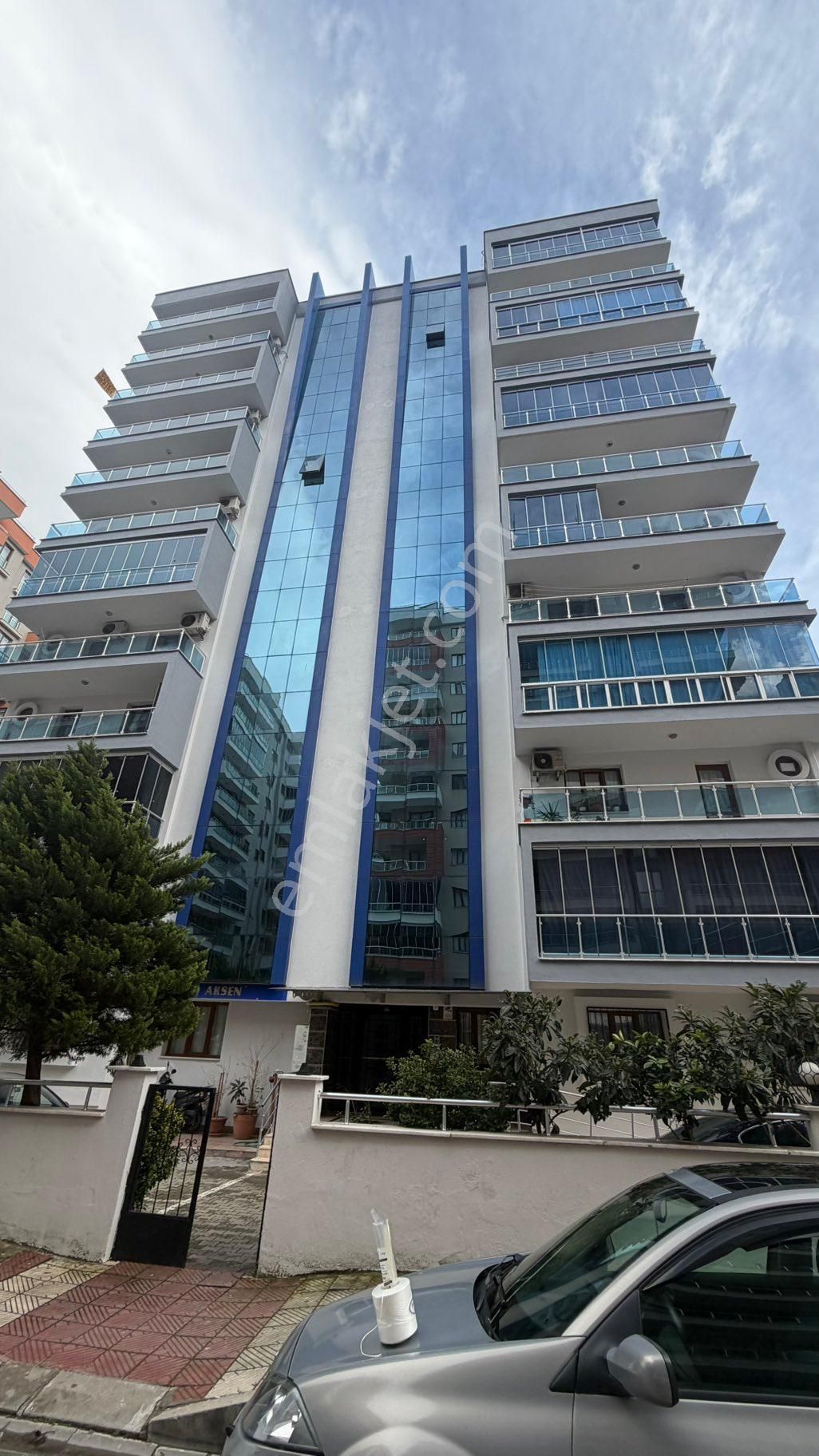 Beyaz Gayrimenkulden Site İçinde 3+1 Daire