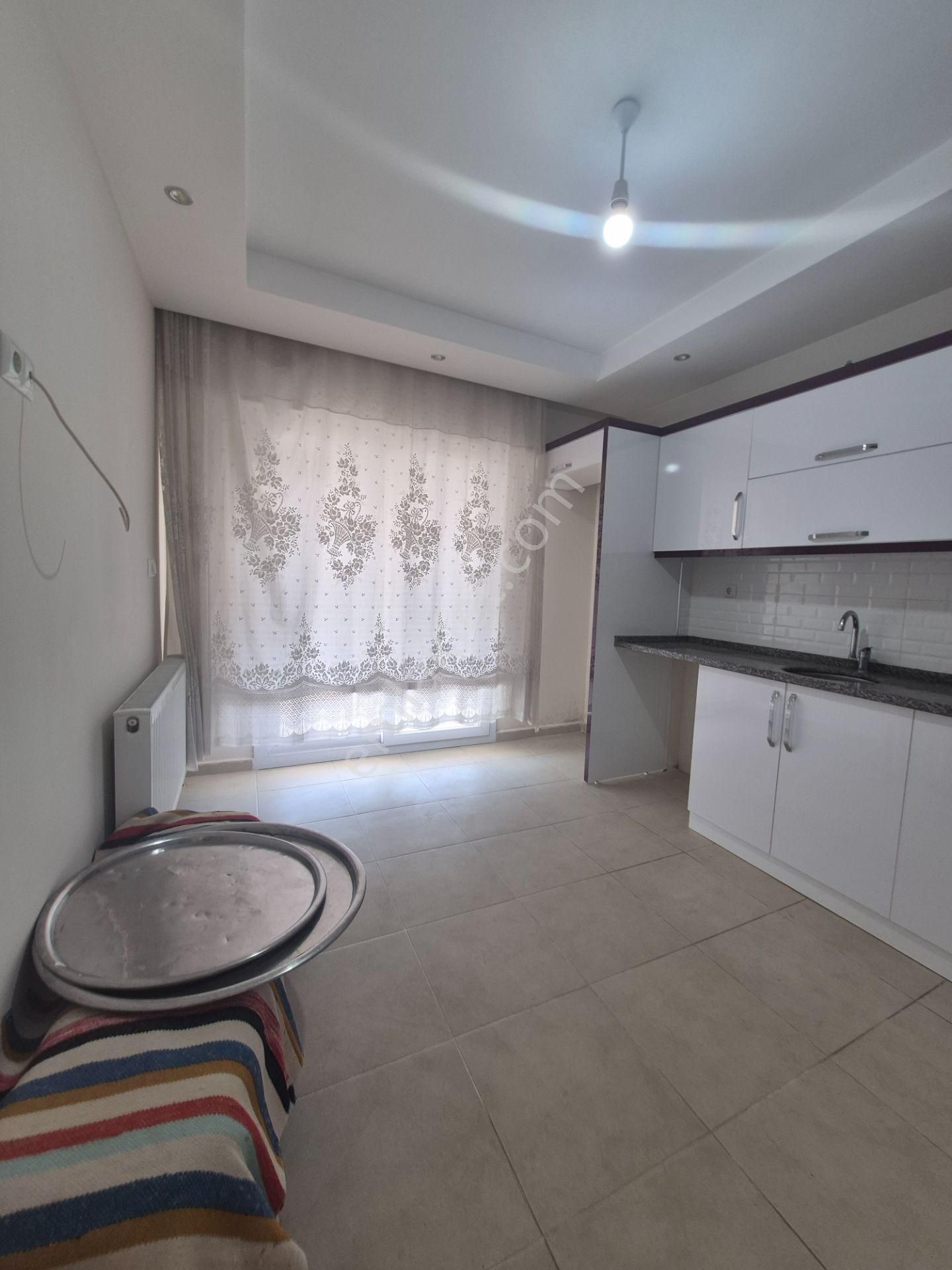 Yeşil Mah.'de Site İçerisinde 3+1 Kiralık Daire - Görsel 16