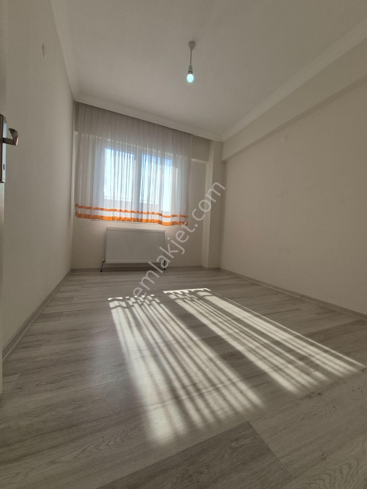 Yeşil Mah.'de Site İçerisinde 3+1 Kiralık Daire - Görsel 20