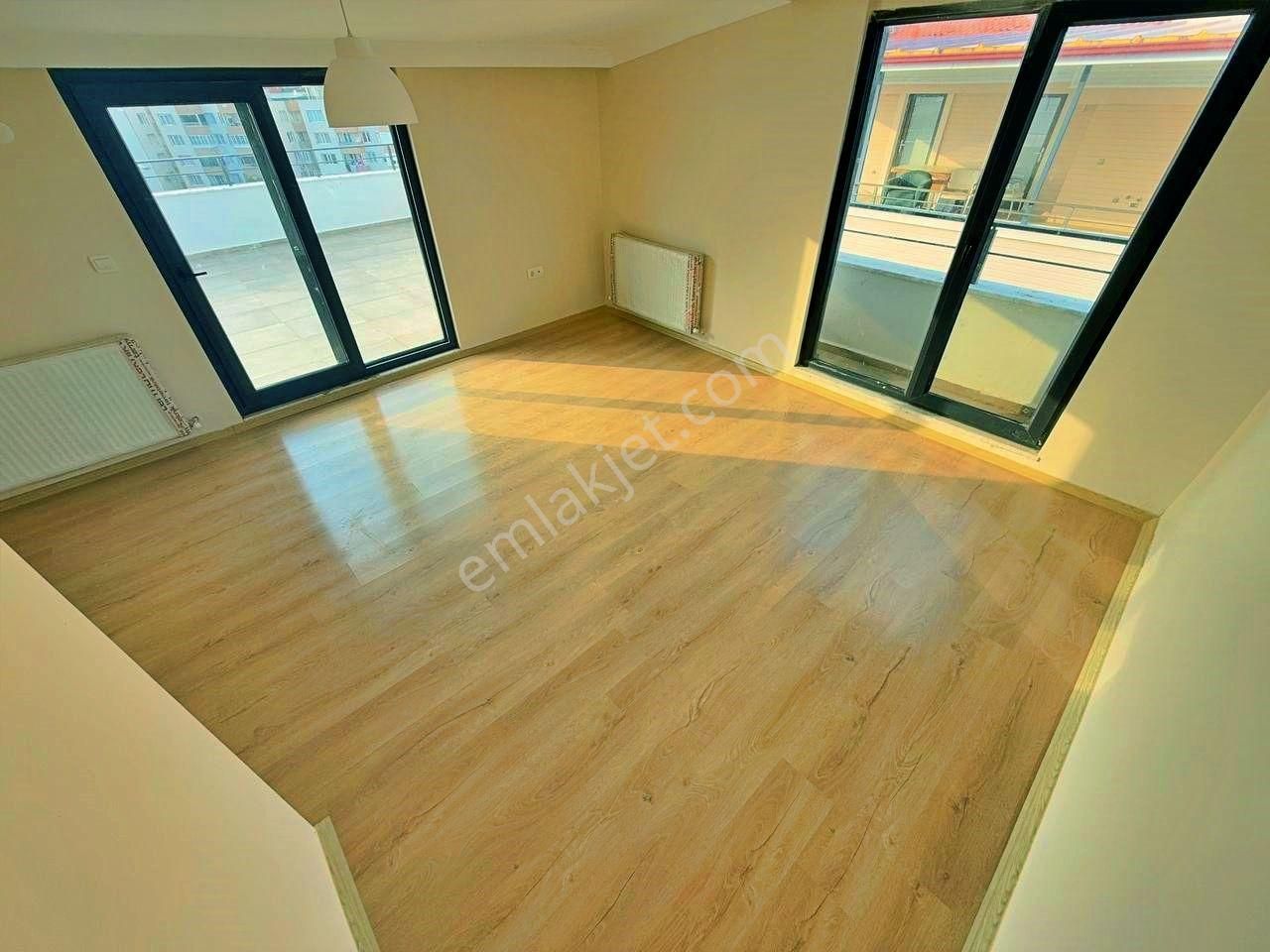 Uytundan Akçay Altınkum'da Ebeveyn Banyolu 3+1 Dubleks Daire - Görsel 2