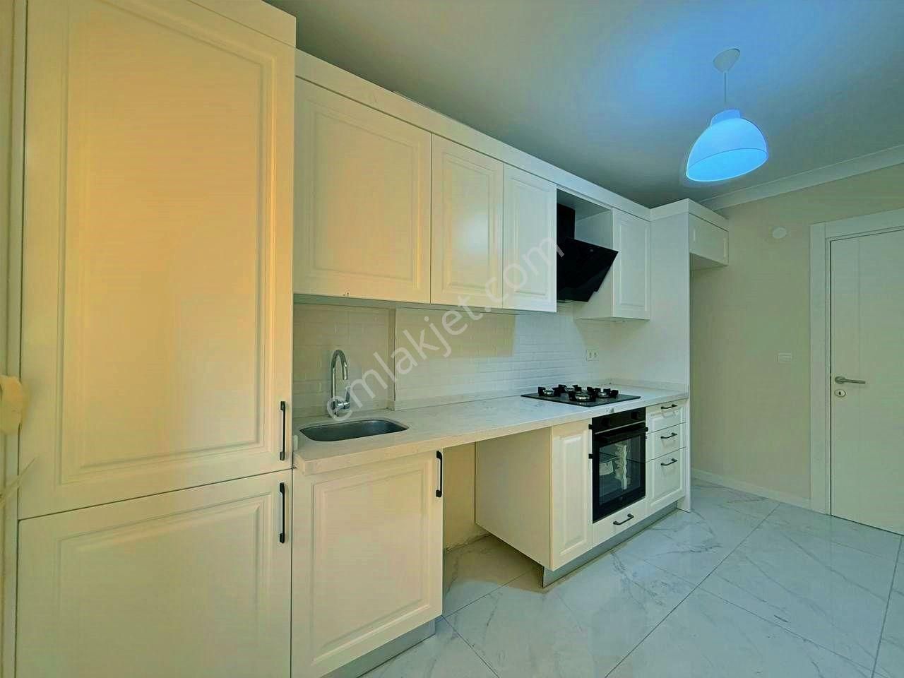 Uytundan Akçay Altınkum'da Ebeveyn Banyolu 3+1 Dubleks Daire - Görsel 12