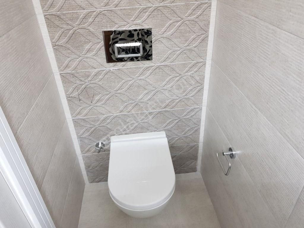 Çıldır Mahallesinnde 3+1 Kapalı Mutfak Düz Daire - Görsel 7