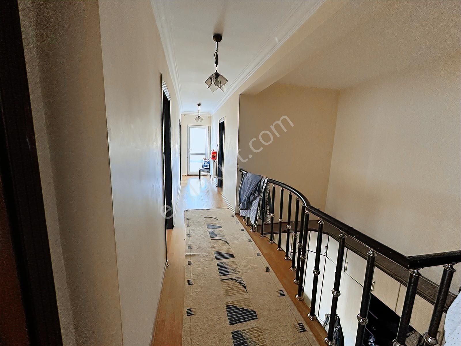 Polat Lıve Emlaktan Kiralık Teraslı Katta Dubleks 4+1 Daire - Görsel 19