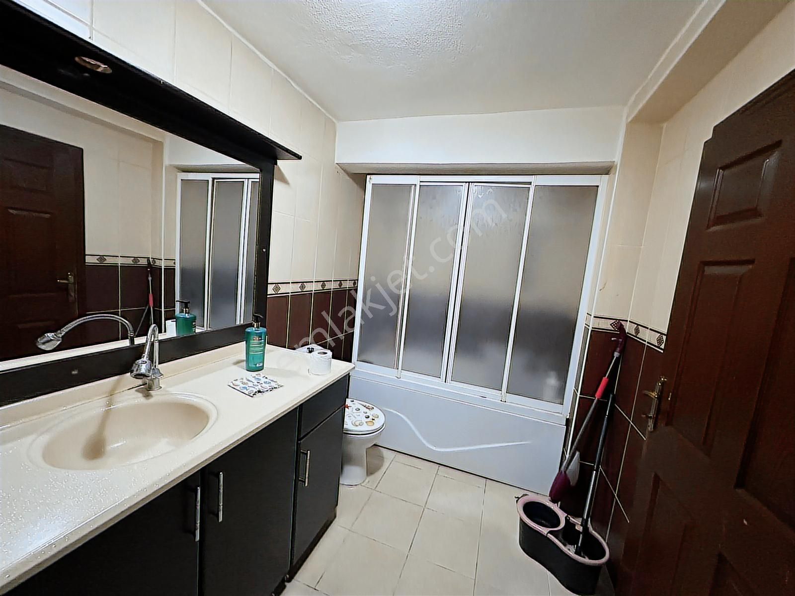 Polat Lıve Emlaktan Kiralık Teraslı Katta Dubleks 4+1 Daire - Görsel 21