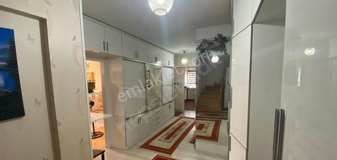 Polat Live'dan Dutluk Metro Yakını Teraslı Manzaralı Satılık - Görsel 16