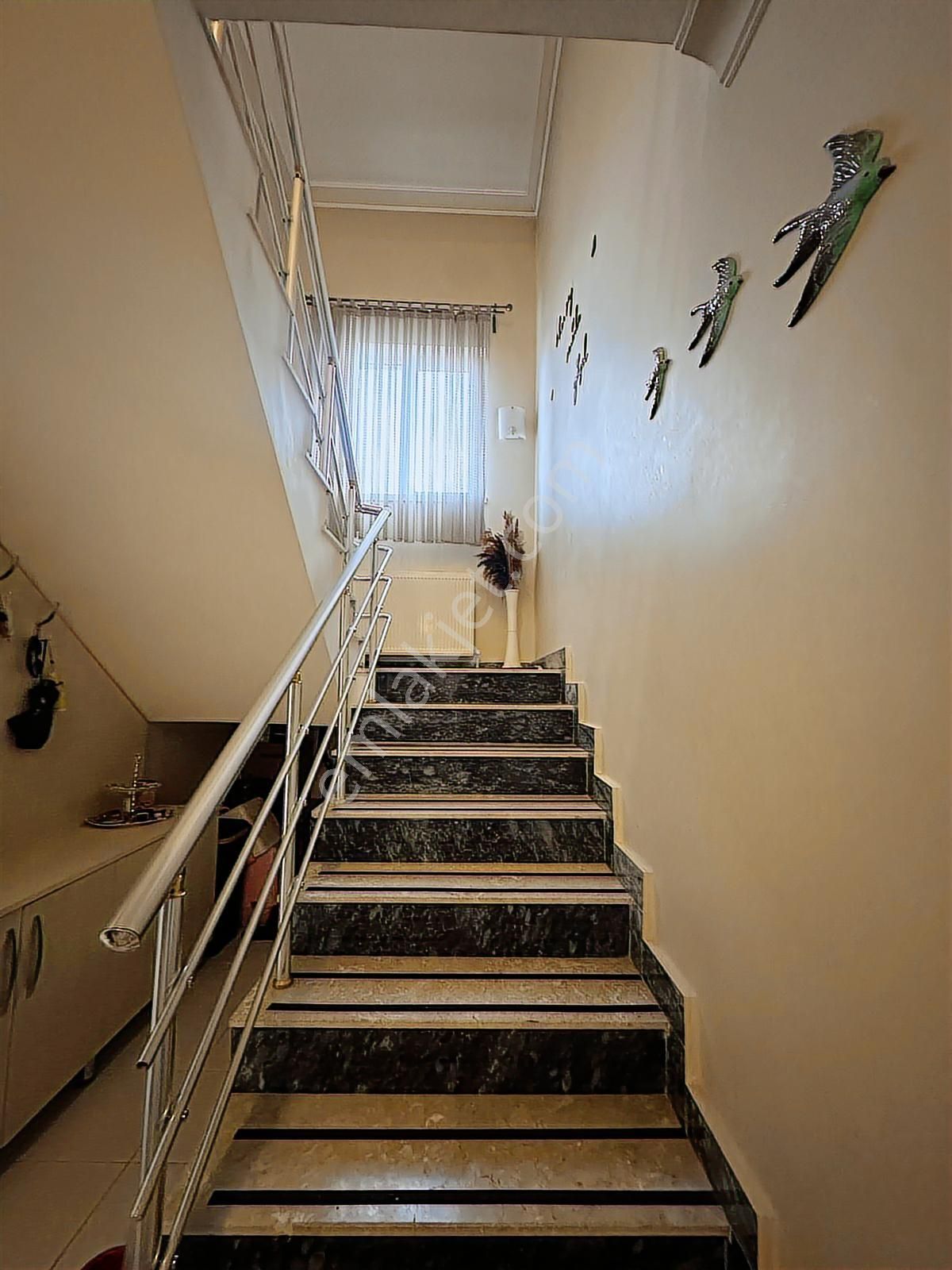 Polat Live Emlaktan Ayaş Yolu Üzeri Teraslı 3+1 Net 160 M² - Görsel 5