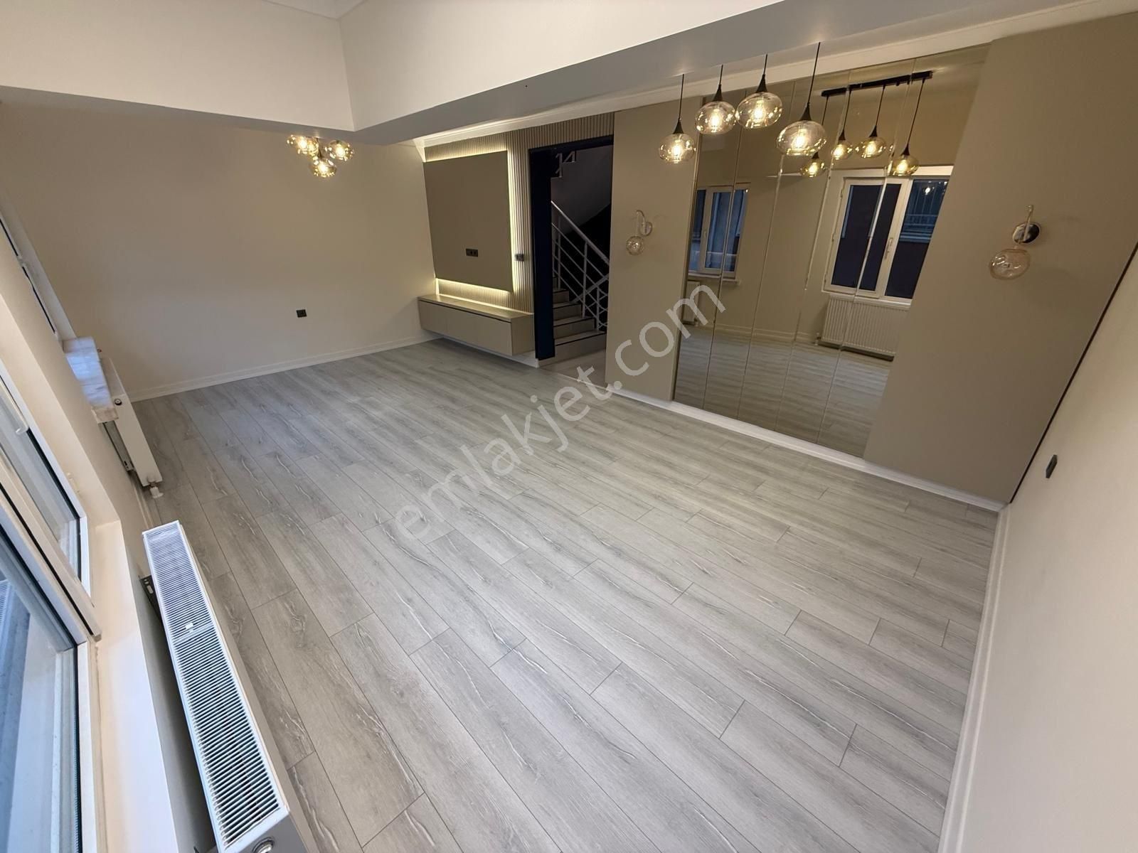 ▇█▓iç Mimar Yapımı▓█▇ Batıkentin En Gözde Sitesinde 5+1 Müstakil - Görsel 3