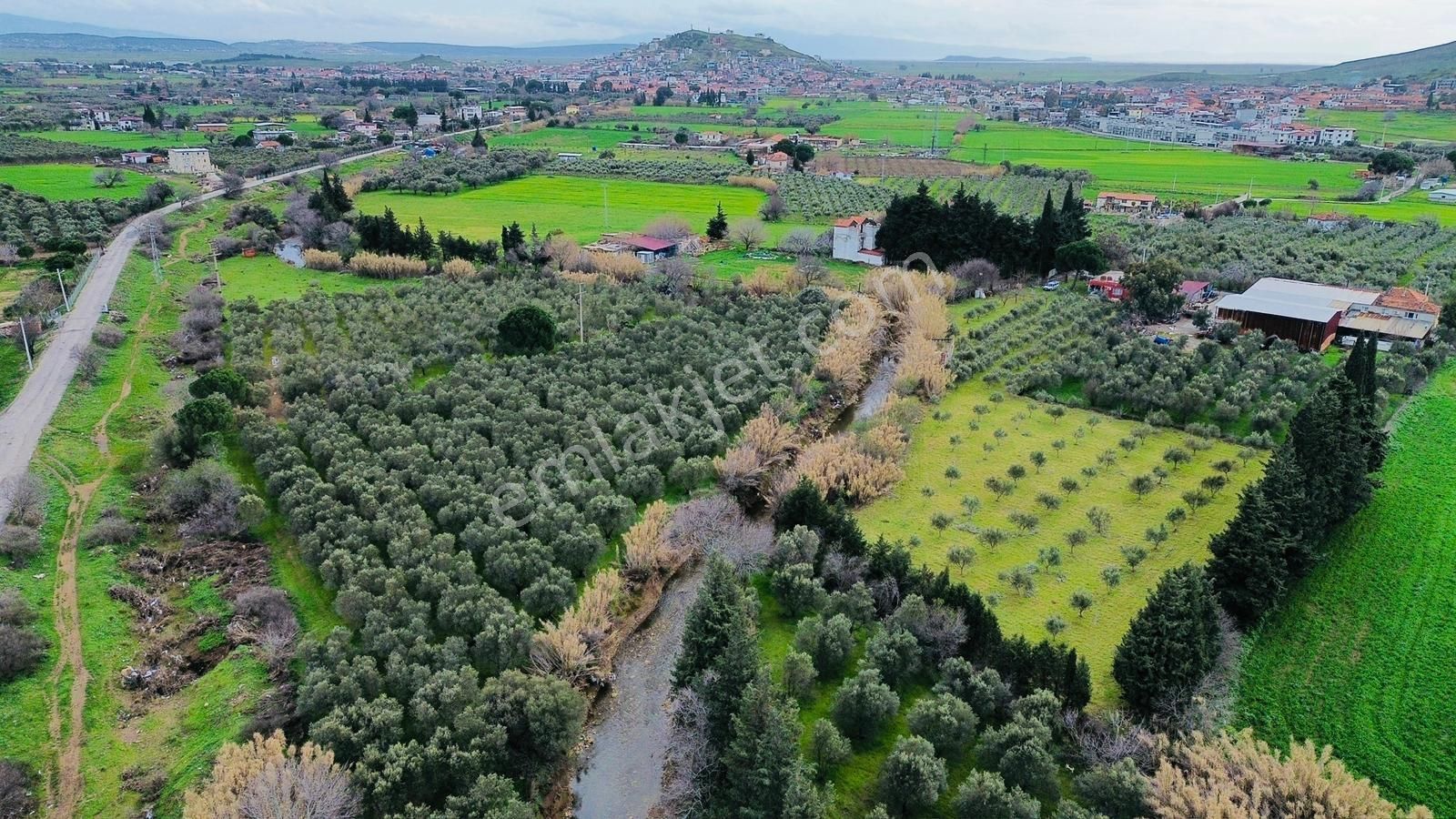 Foça Yenibağarasında Satılık Tarla - Görsel 25