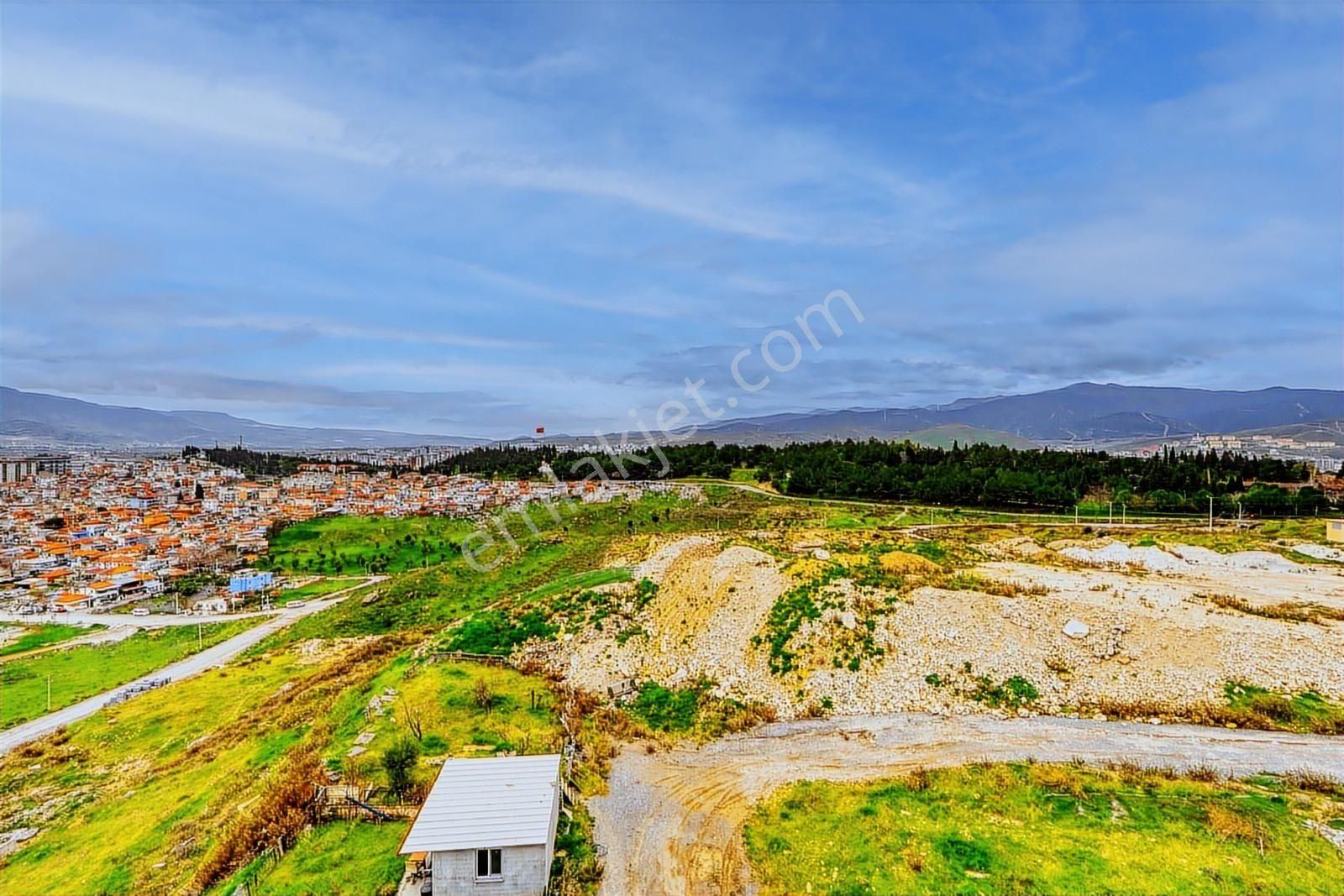 Menemen Kazımpaşada Havuzlu Otoparklı Satılık 3+1 - Görsel 23