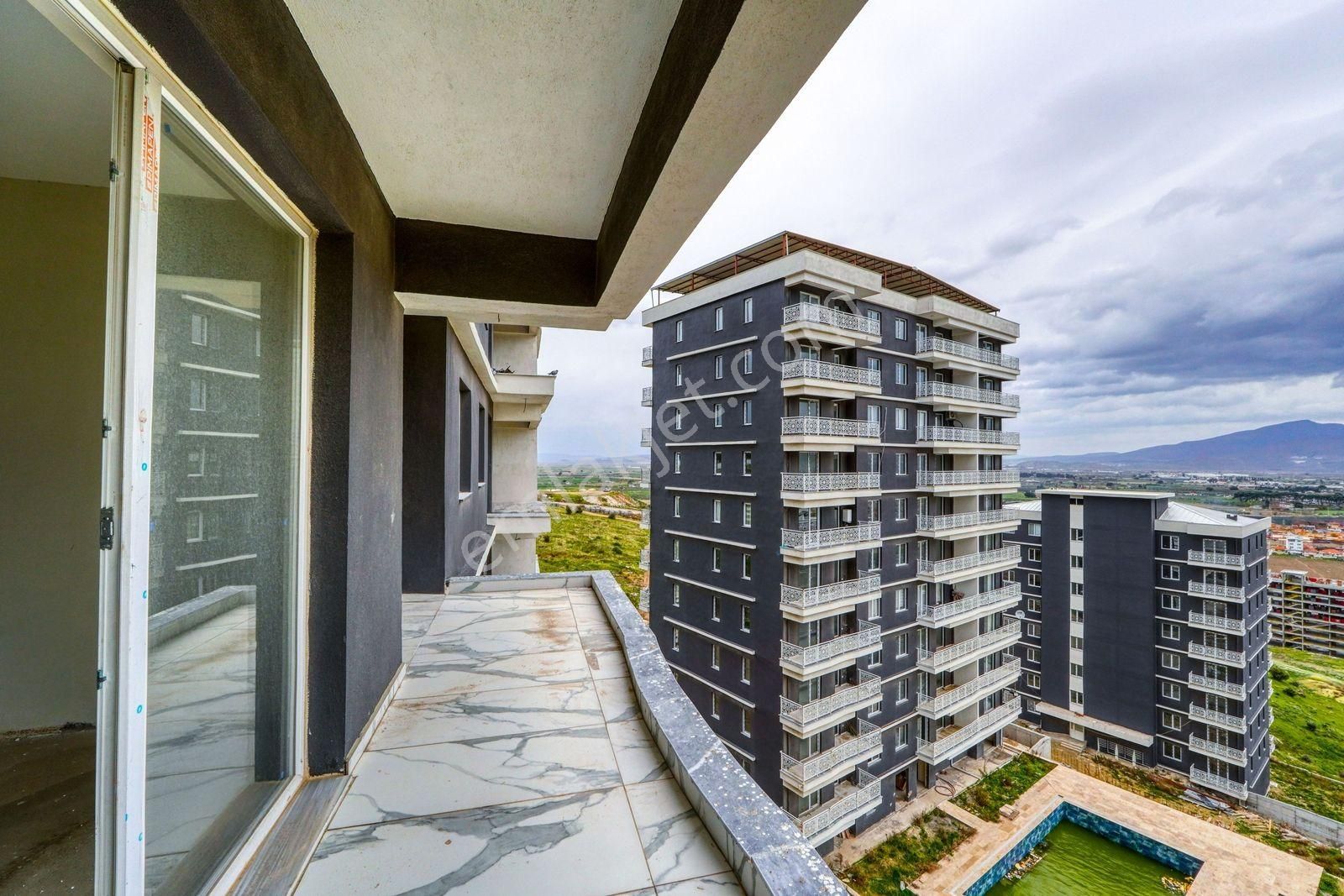 Menemen Kazımpaşada Havuzlu Otoparklı Satılık 3+1 - Görsel 21