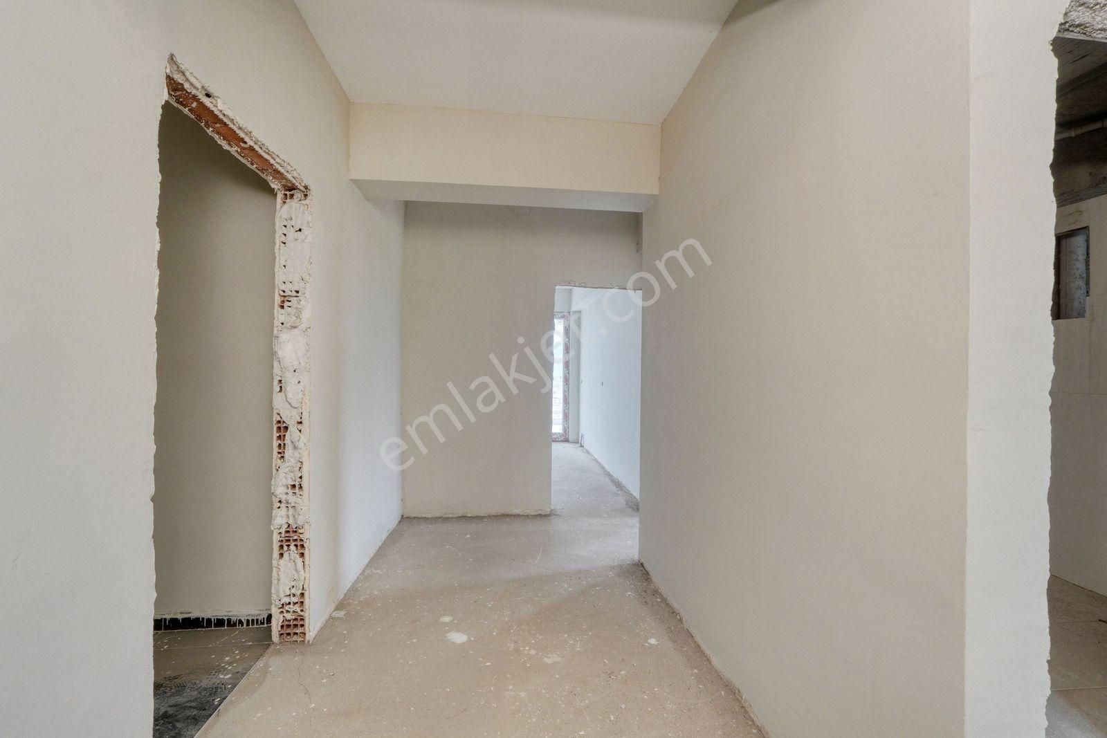 Menemen Kazımpaşada Havuzlu Otoparklı Satılık 3+1 - Görsel 22