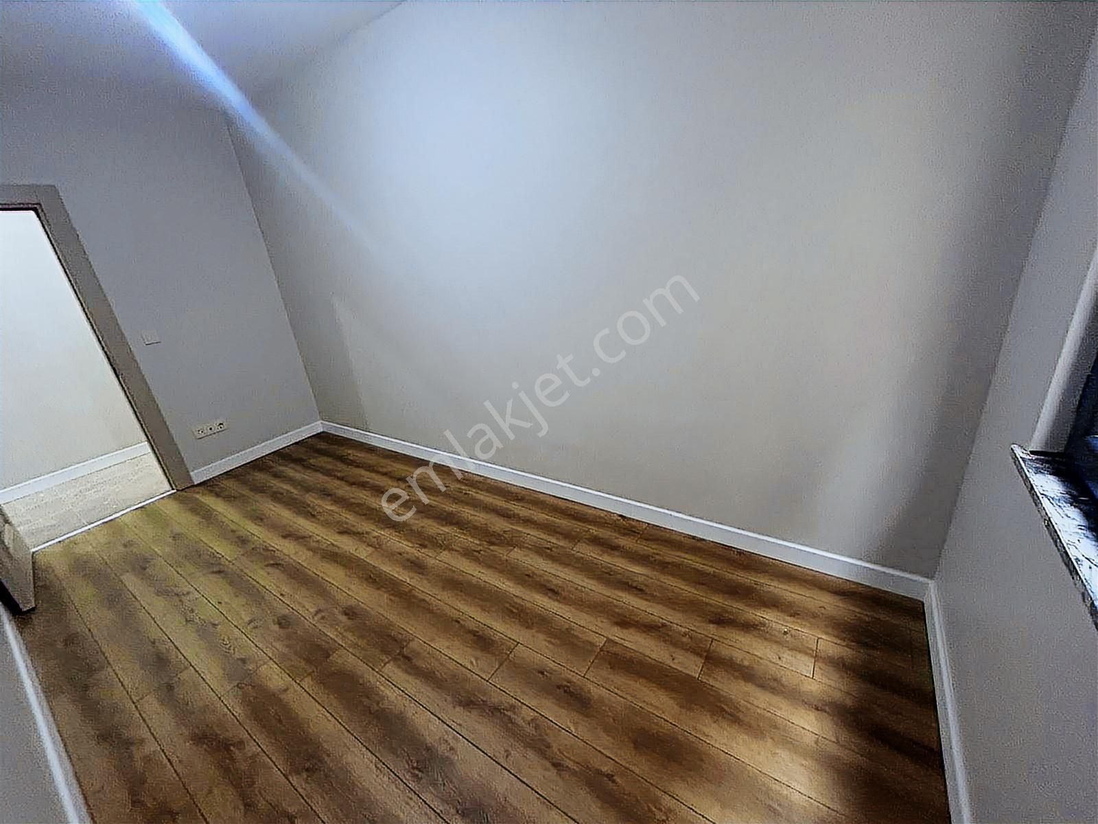 Ümraniye Yeni Bina 2+1 Satılık Daire 1.sınıf İşçilik 93m2 Brüt - Görsel 15