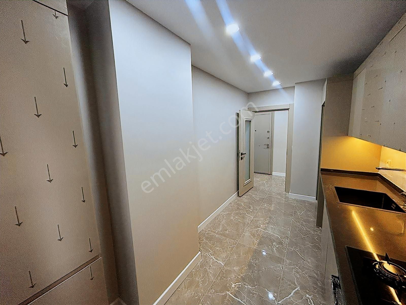 Ümraniye Yeni Bina 2+1 Satılık Daire 1.sınıf İşçilik 93m2 Brüt - Görsel 20