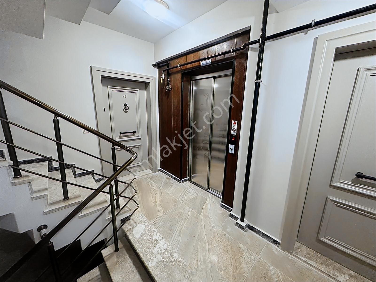 Ümraniye Yeni Bina 2+1 Satılık Daire 1.sınıf İşçilik 93m2 Brüt - Görsel 18