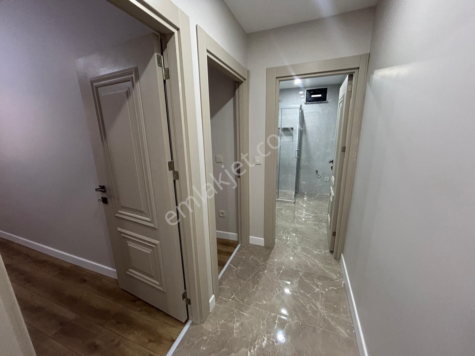 Ümraniye Yeni Bina 2+1 Satılık Daire 1.sınıf İşçilik 93m2 Brüt - Görsel 2