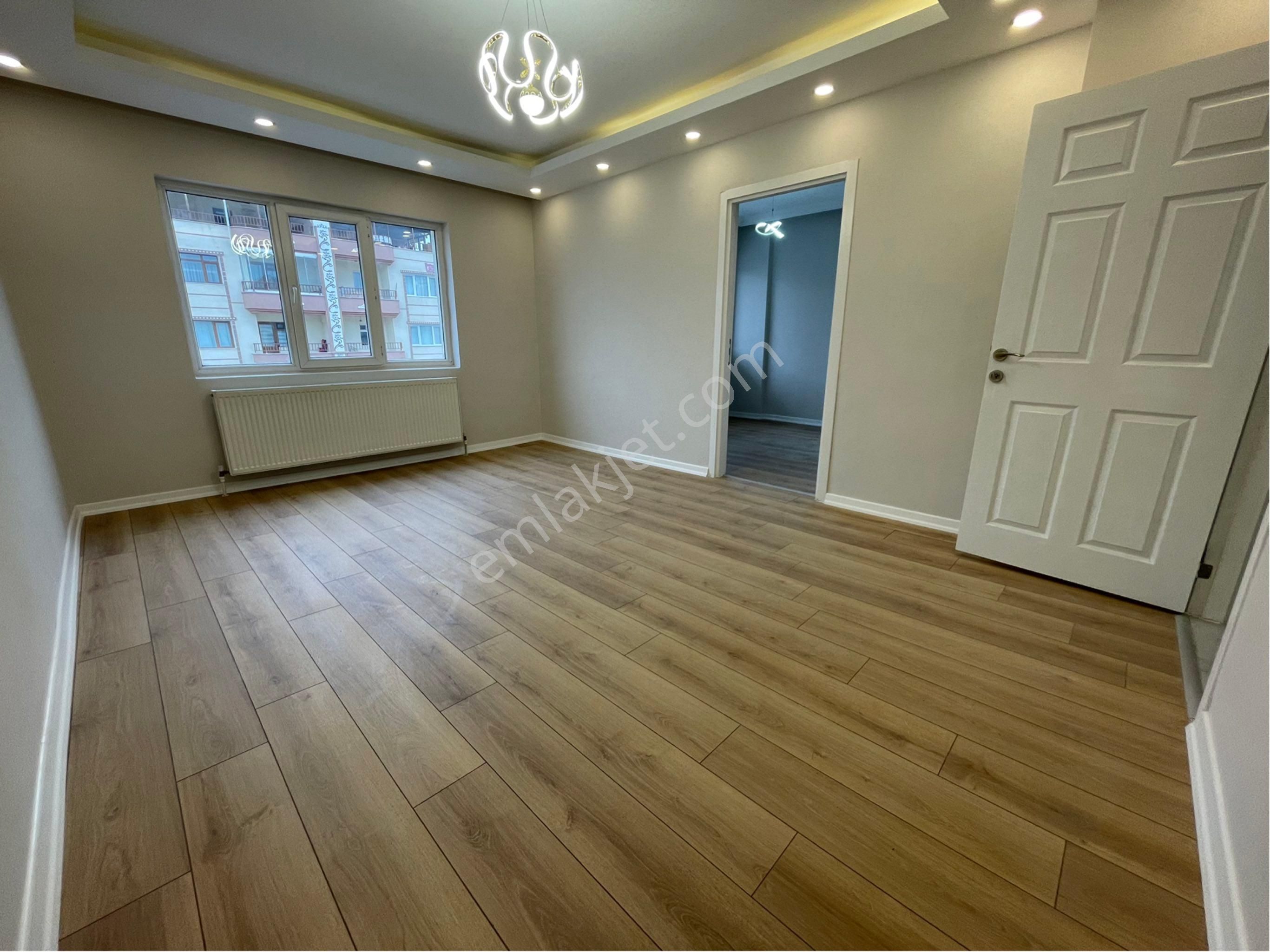 Sincan Malazgirt Mh.'de 3+1 Ön Cephe Satılık Daire - Görsel 7