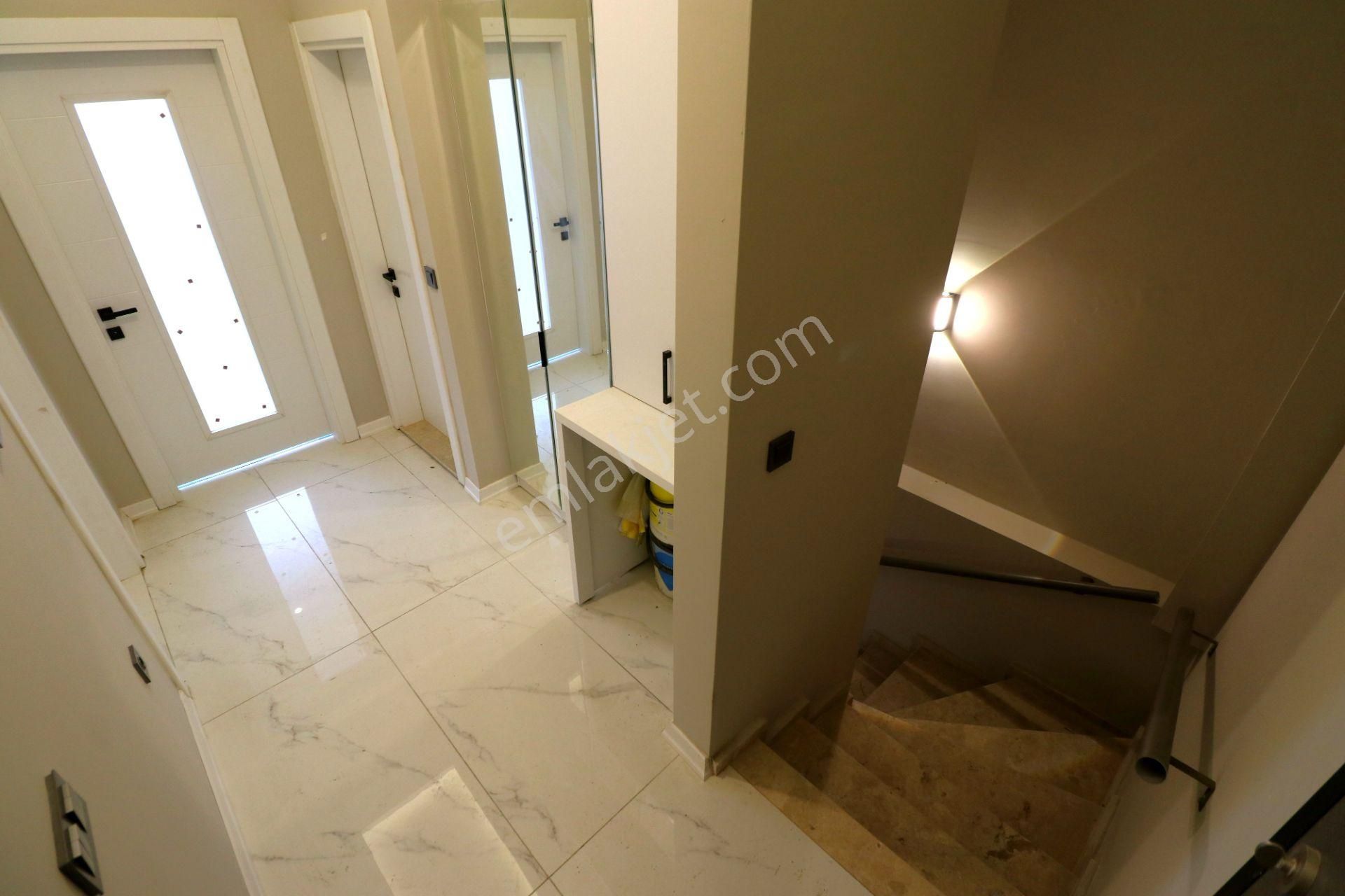 🛑🛑aktif'ten Akçay Merkezde Satılık Ön Cephe Ayrı Mutfaklı Harika Ferah 1+1daire - Görsel 17