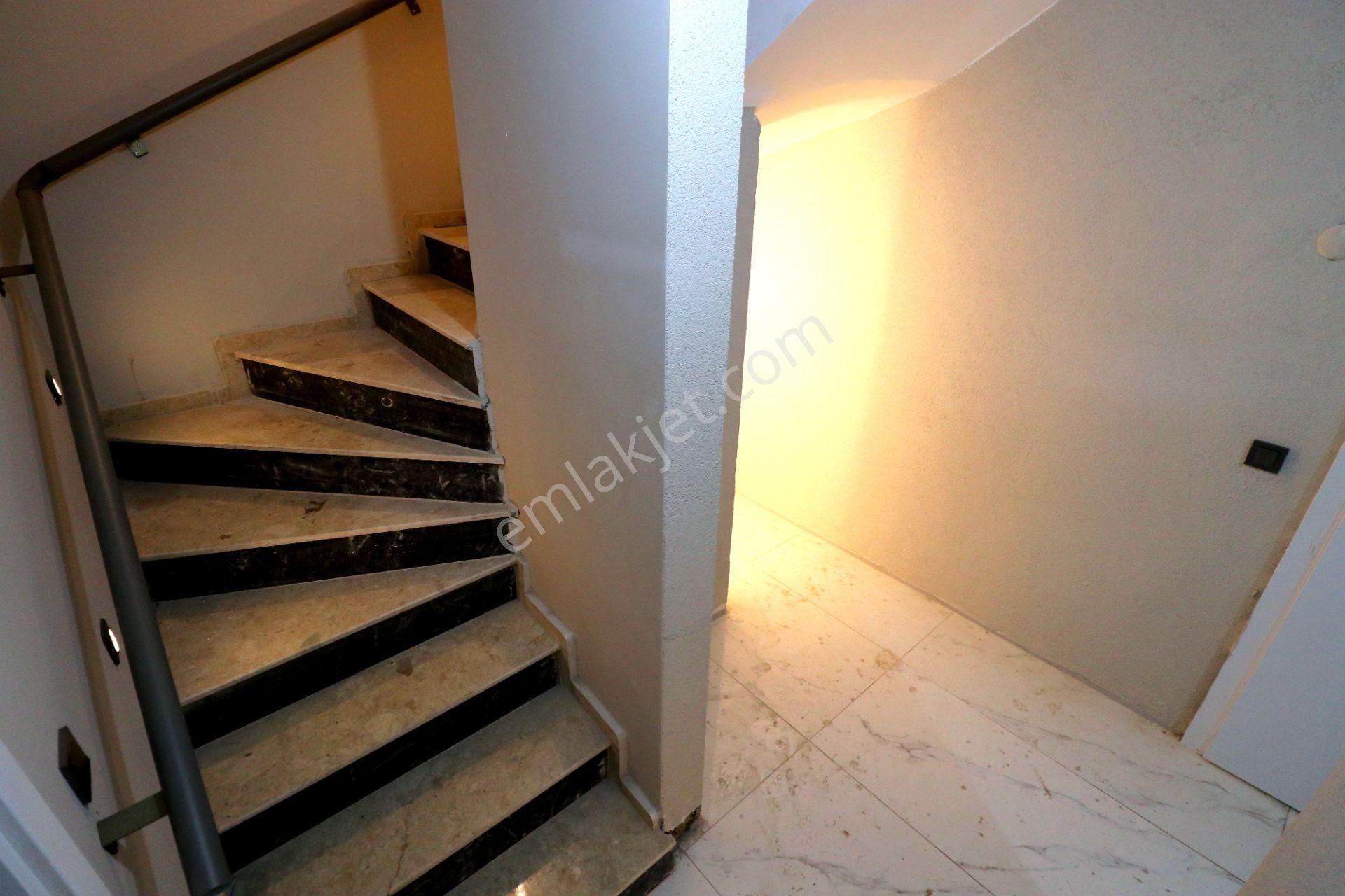 🛑🛑aktif'ten Akçay Merkezde Satılık Ön Cephe Ayrı Mutfaklı Harika Ferah 1+1daire - Görsel 25