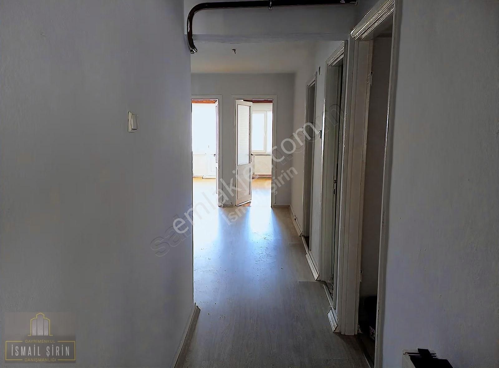 İsmail Şirinden Ilıca Cad.merkezi Konumda Ara Kat Bakımlı Daire - Görsel 8